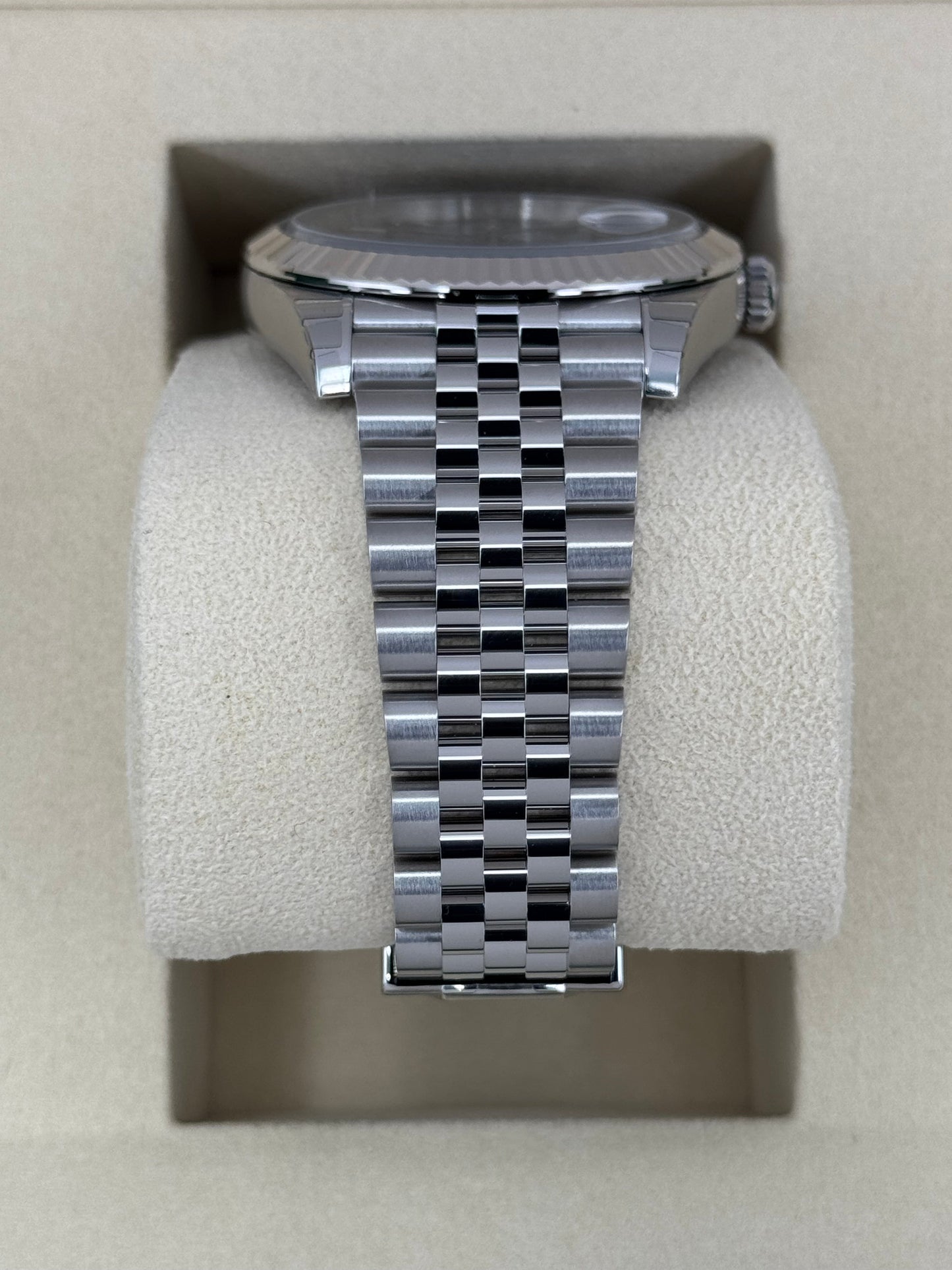 NEW 2025 Rolex Datejust 41mm 126334 Stainless Steel Jubilee Blue Dial - MyWatchLLC