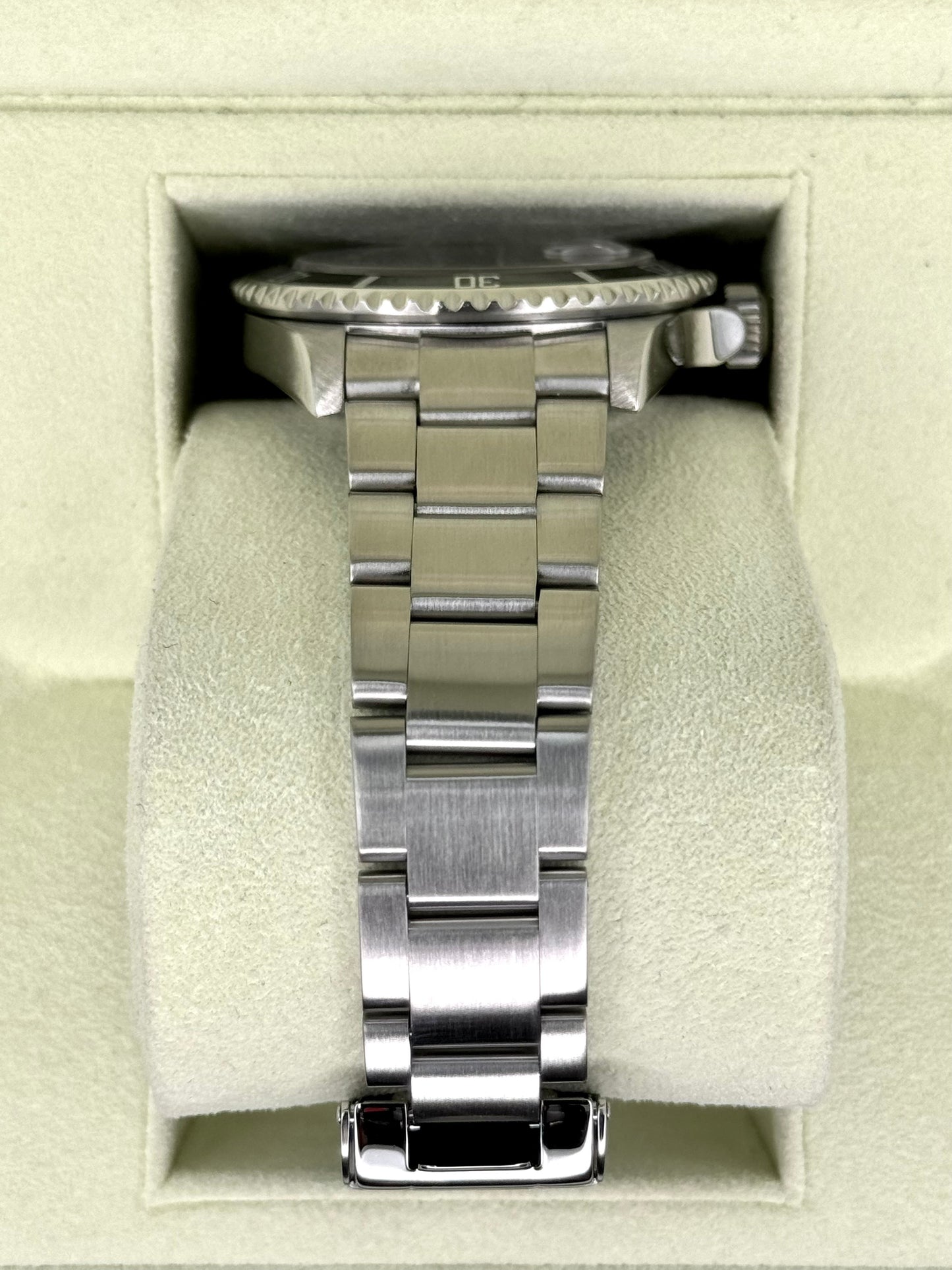 2010 Rolex Submariner Date 40mm 16610 Stainless Steel Black Dial - MyWatchLLC