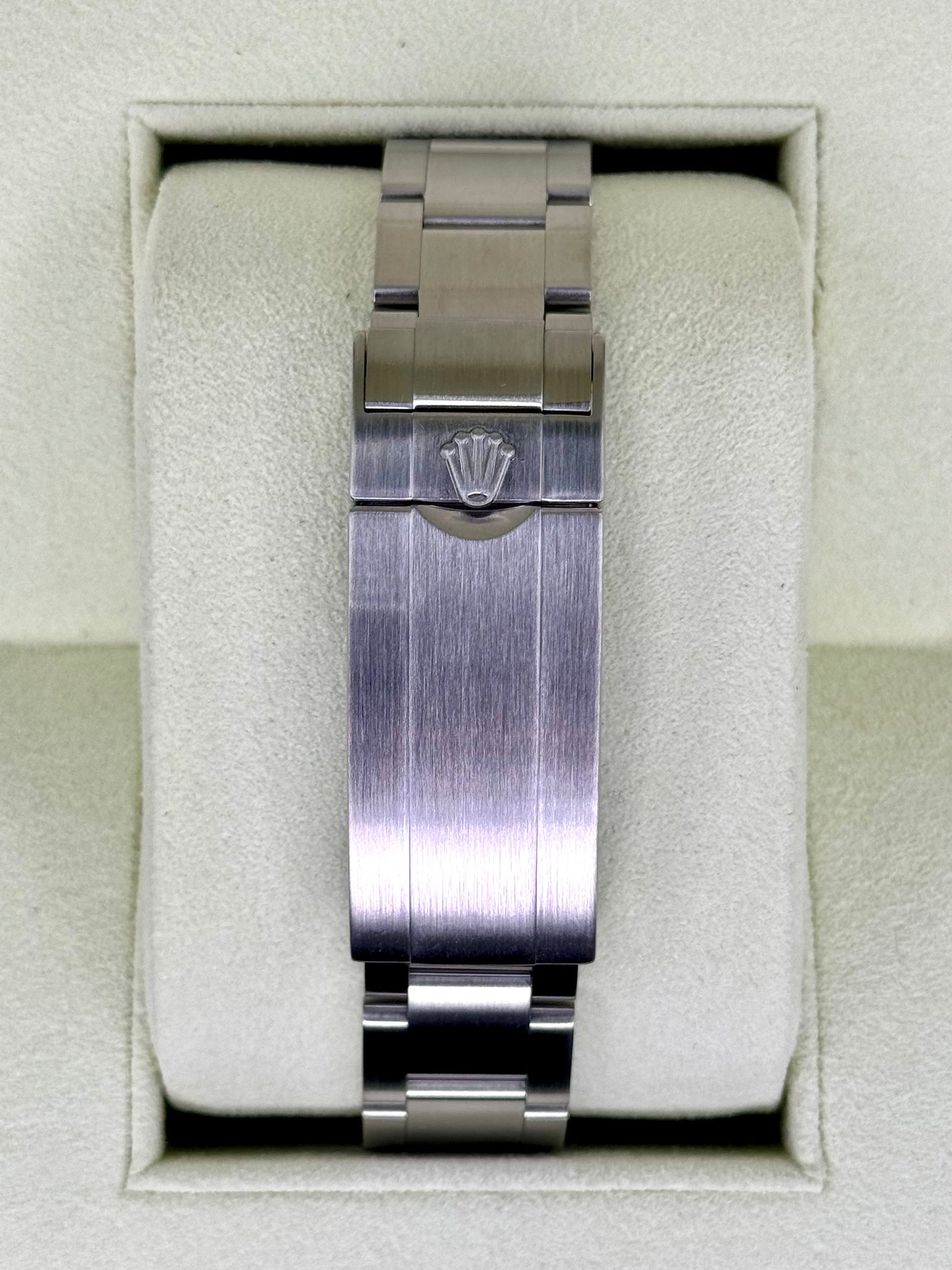 2011 Rolex Submariner 40mm 116610 Stainless Steel Black Dial - MyWatchLLC