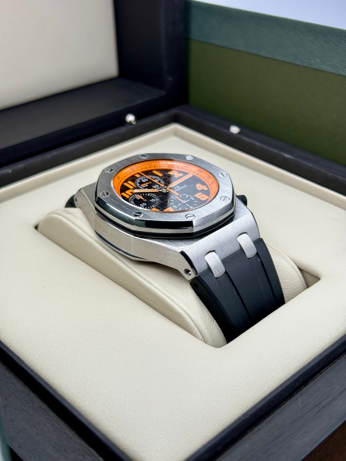 Audemars Piguet Royal Oak 42mm 26170ST  Offshore Volcano - MyWatchLLC