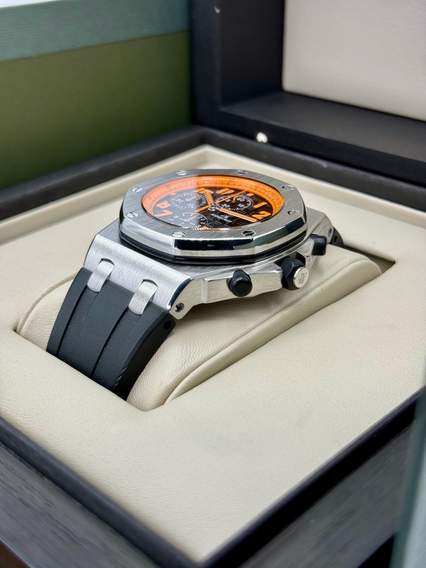 Audemars Piguet Royal Oak 42mm 26170ST  Offshore Volcano - MyWatchLLC