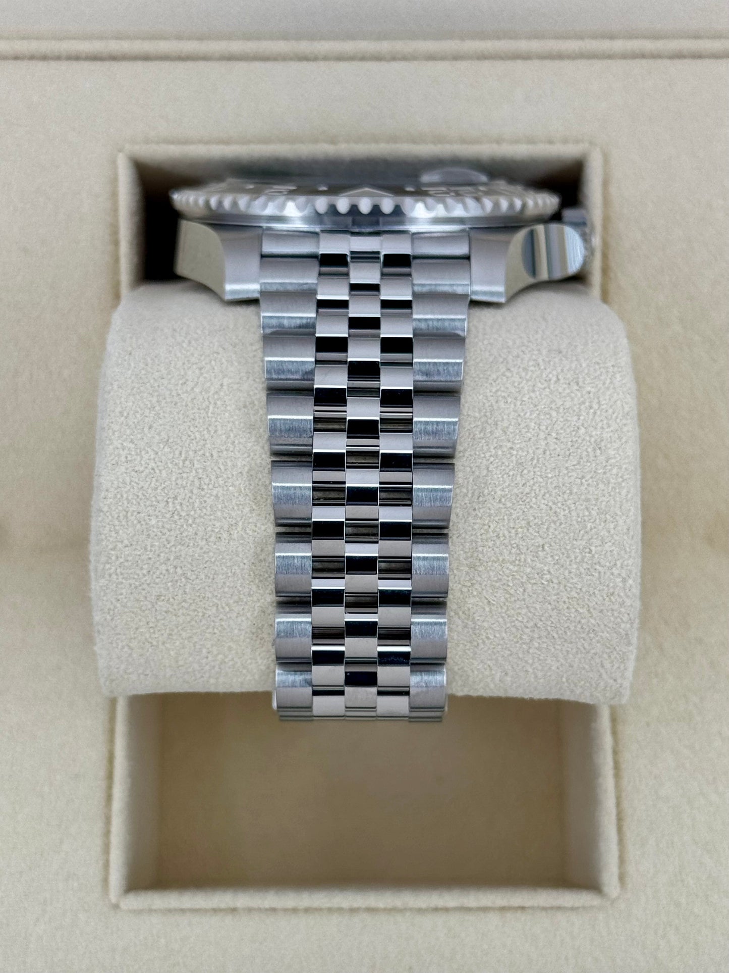 NEW 2025 Rolex GMT-Master II "Sprite" 40mm 126720VTNR Jubilee - MyWatchLLC