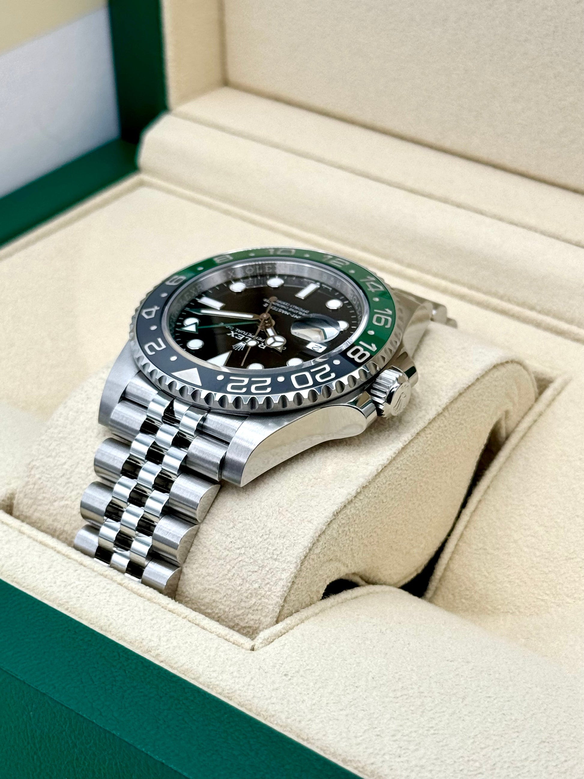 NEW 2023 Rolex GMT-Master II “Spriteâ€?40mm 126720VTNR Jubilee - MyWatchLLC