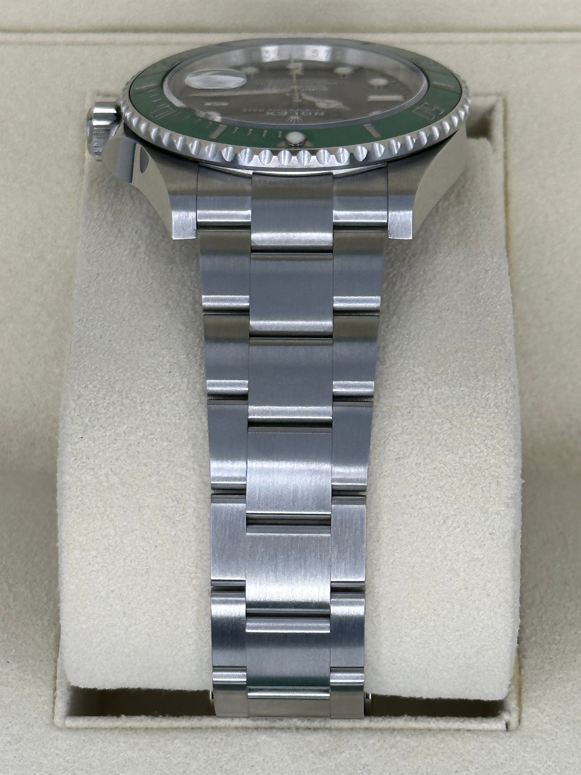 2023 Rolex Submariner Date “Starbucksâ€?41mm 126610LV Oyster Black Dial - MyWatchLLC