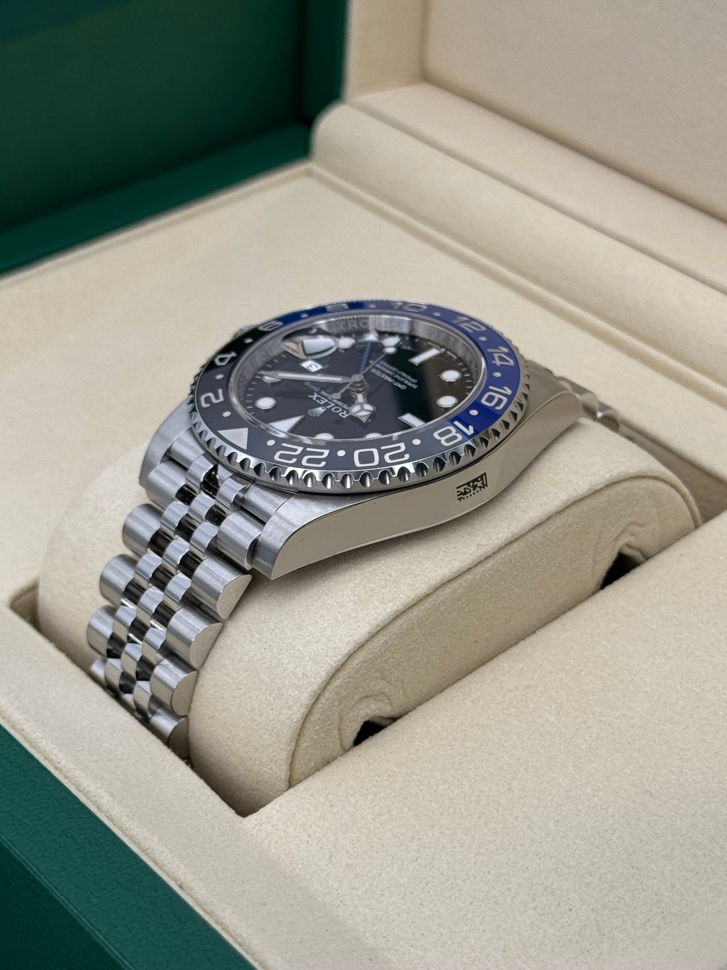 NEW 2025 Rolex GMT-Master II "Batgirl" 40mm 126710BLNR Jubilee - MyWatchLLC