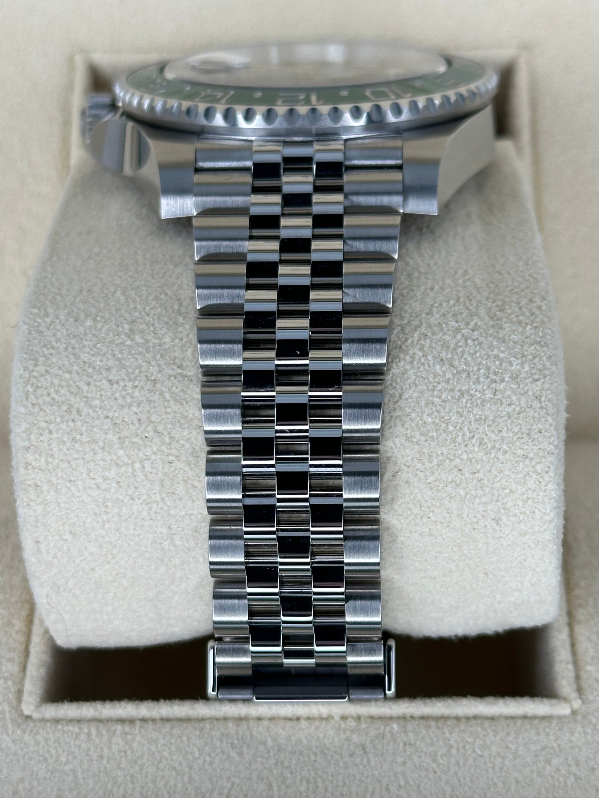 NEW 2023 Rolex GMT-Master II “Spriteâ€?40mm 126720VTNR Jubilee - MyWatchLLC