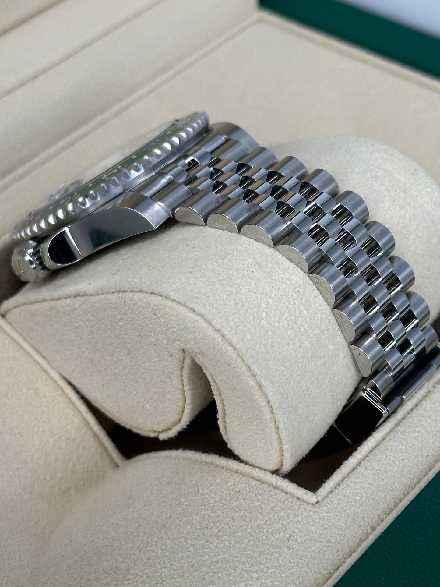 NEW 2023 Rolex GMT-Master II “Spriteâ€?40mm 126720VTNR Jubilee - MyWatchLLC