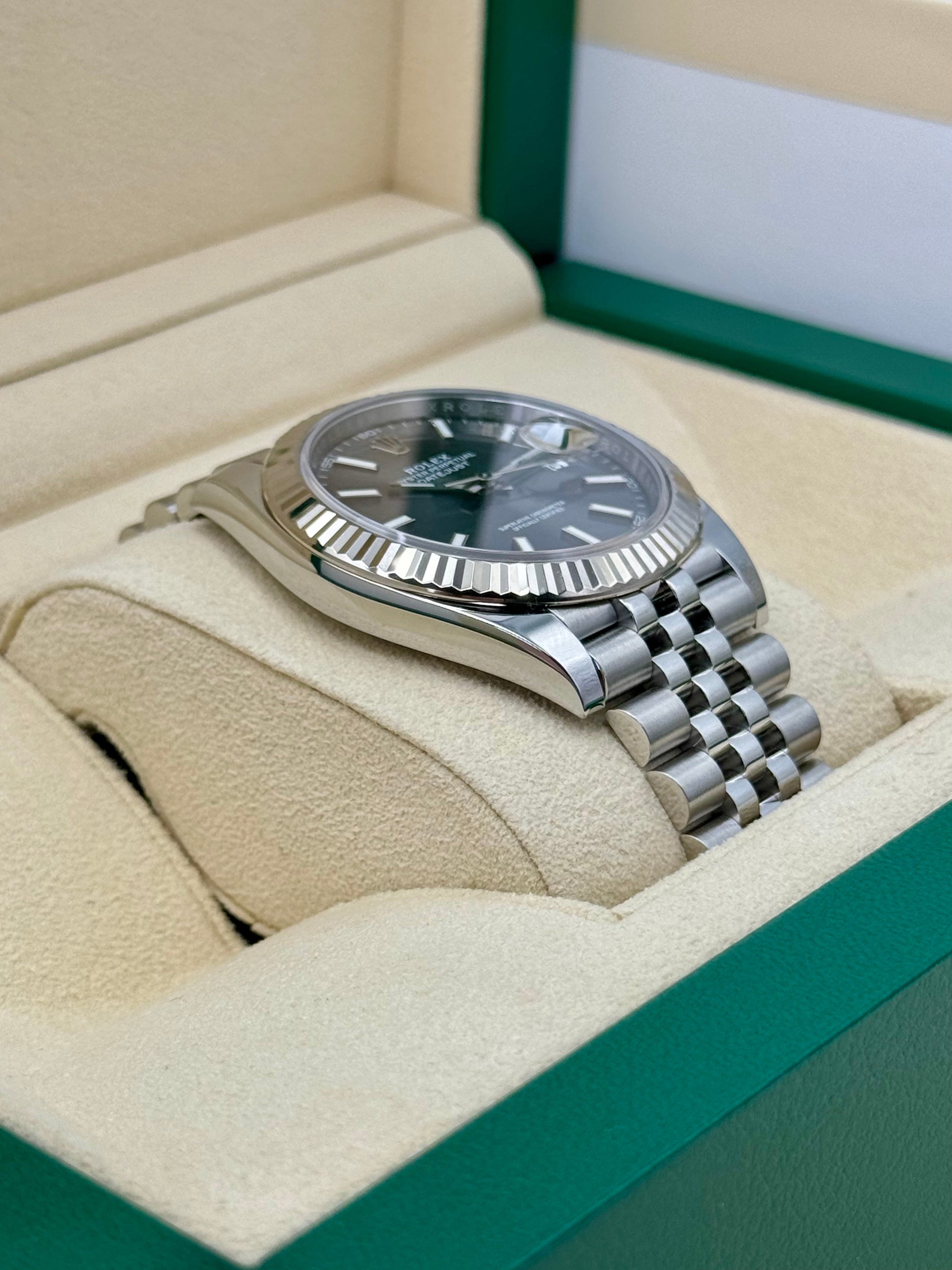 2023 Rolex Datejust 41mm 126334 Stainless Steel Jubilee Rhodium Dial - MyWatchLLC