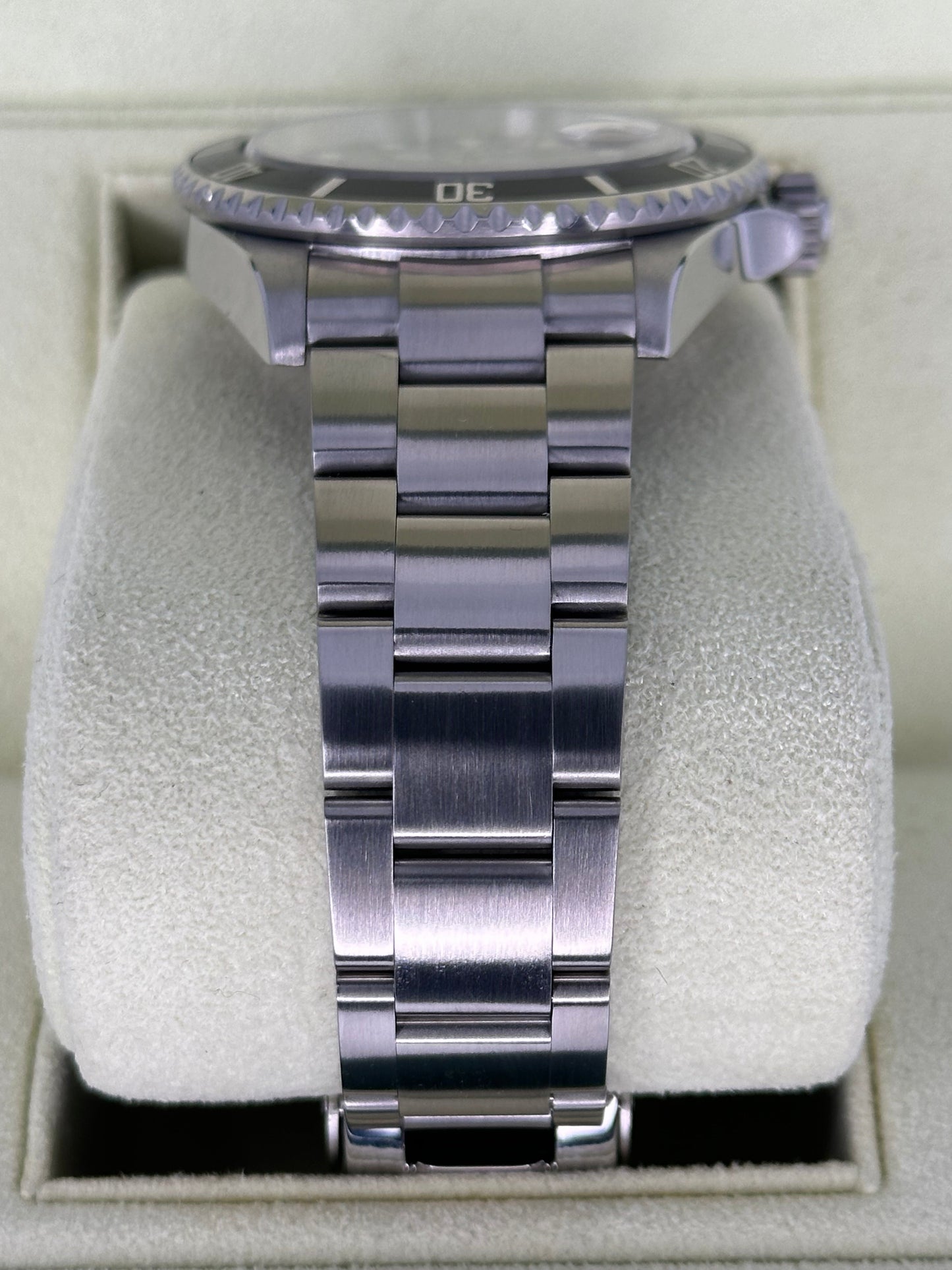 2007 Rolex Submariner Date 40mm 16610 Stainless Steel Black Dial - MyWatchLLC