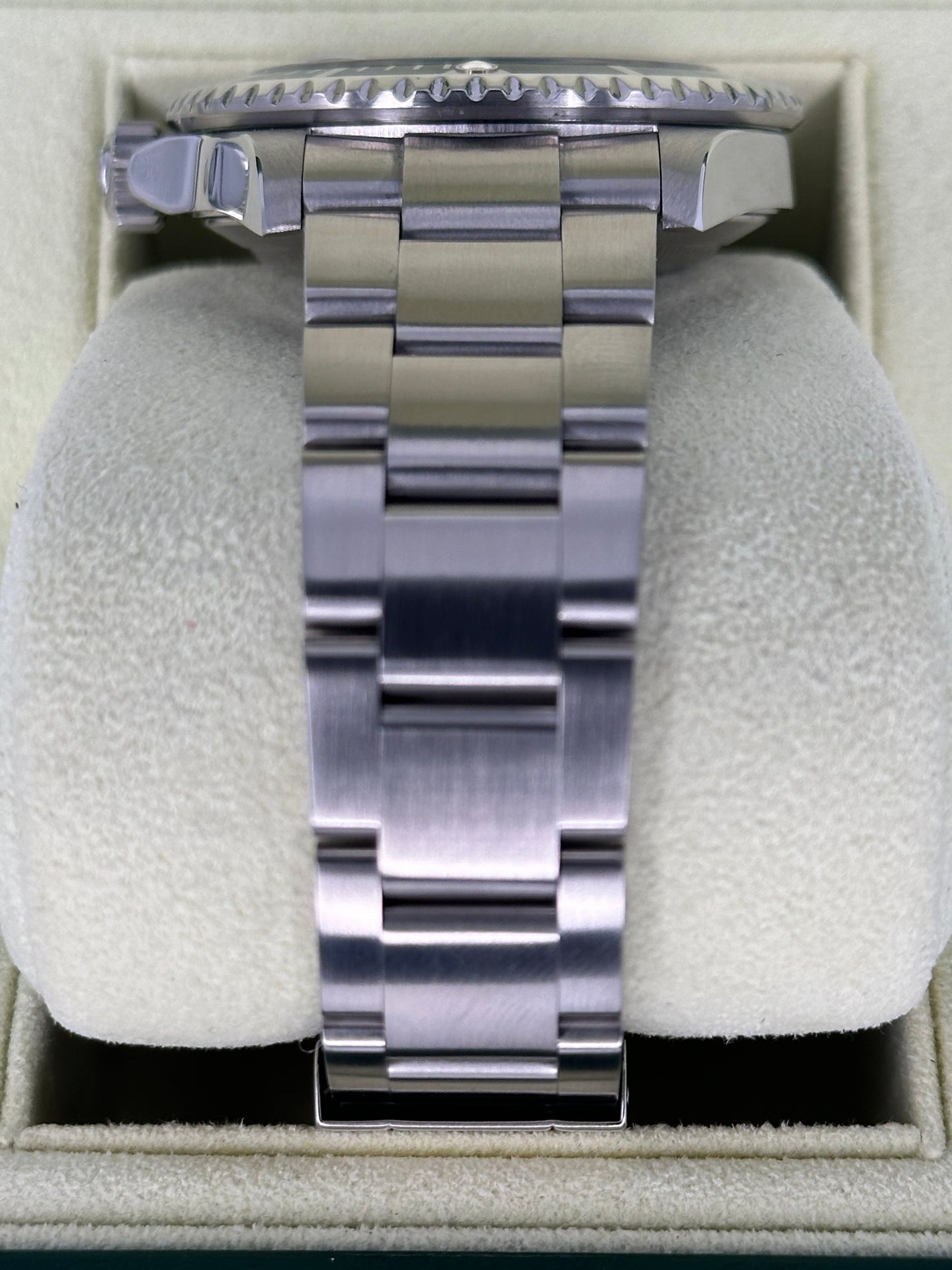 2007 Rolex Submariner Date 40mm 16610 Stainless Steel Black Dial - MyWatchLLC