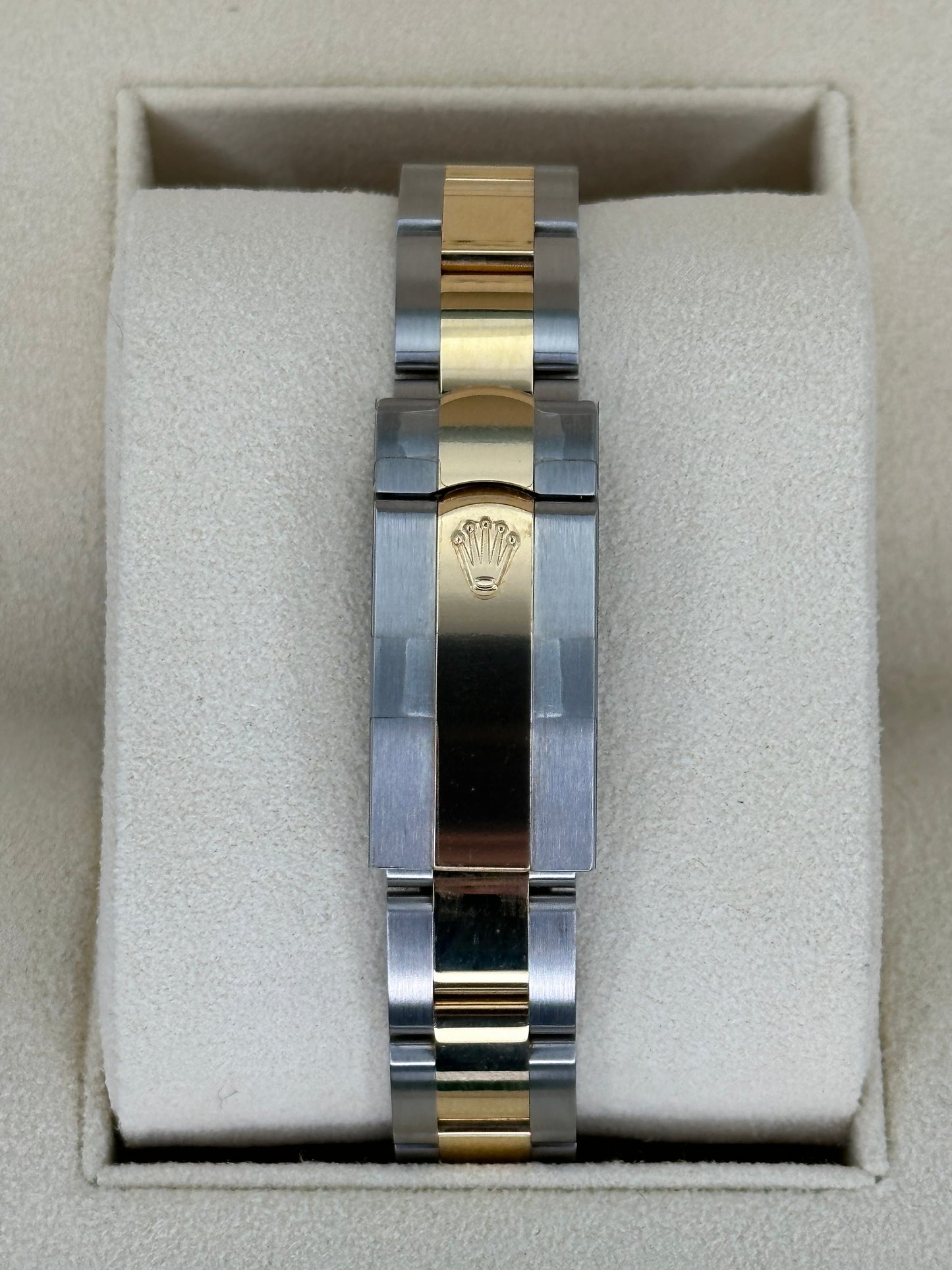 NEW 2022 Rolex Lady Datejust 28mm 279173 - MyWatchLLC