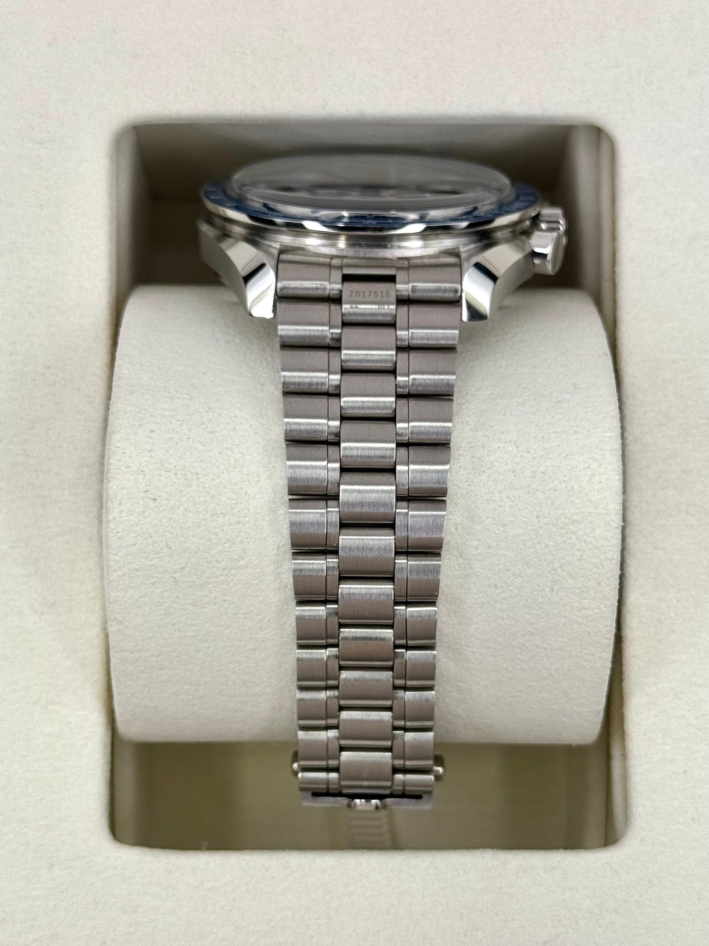 2023 Omega Speedmaster Silver Snoopy Award 310.32.42.50.02.001 - MyWatchLLC