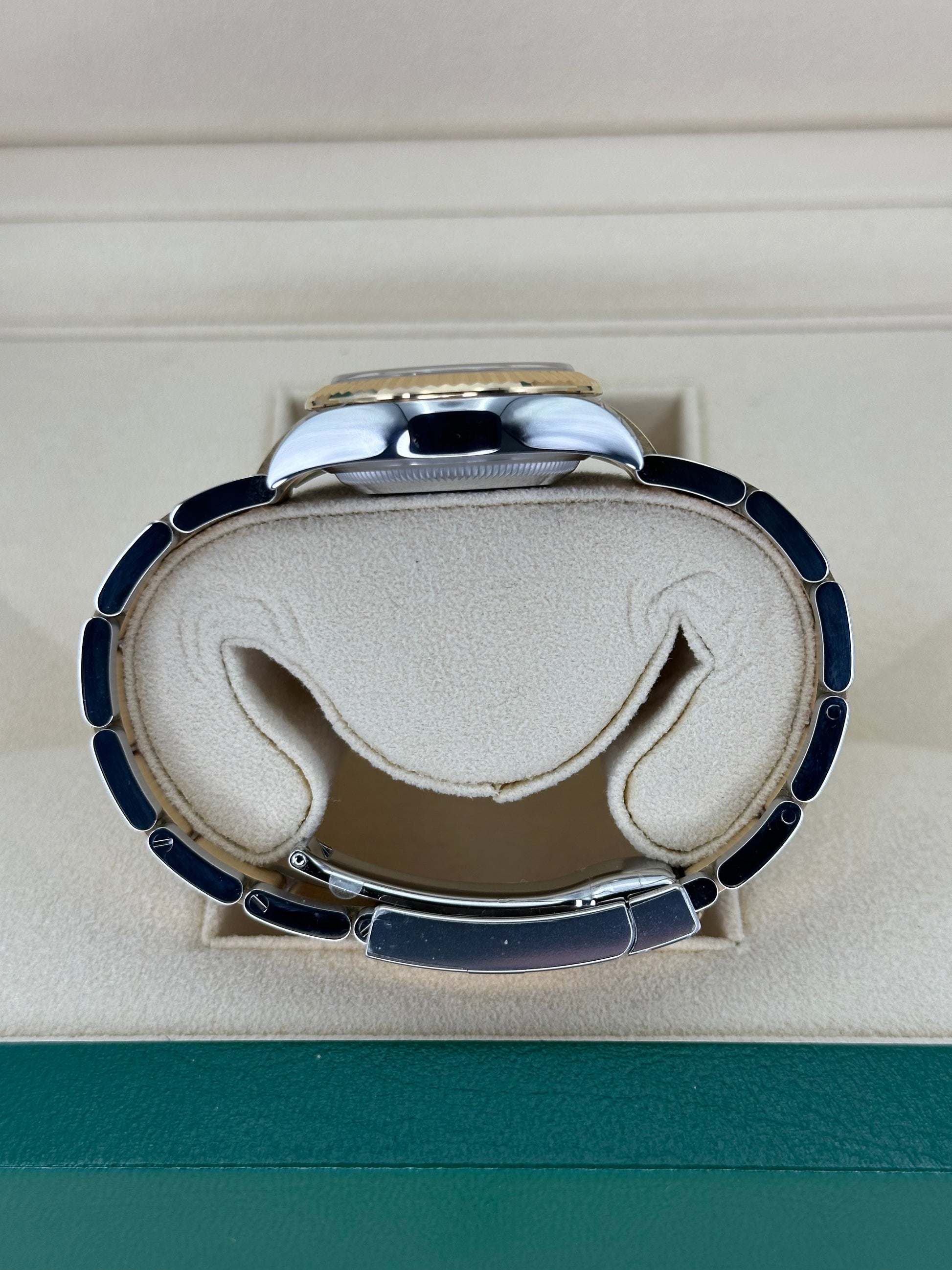 NEW 2022 Rolex Lady Datejust 28mm 279173 - MyWatchLLC