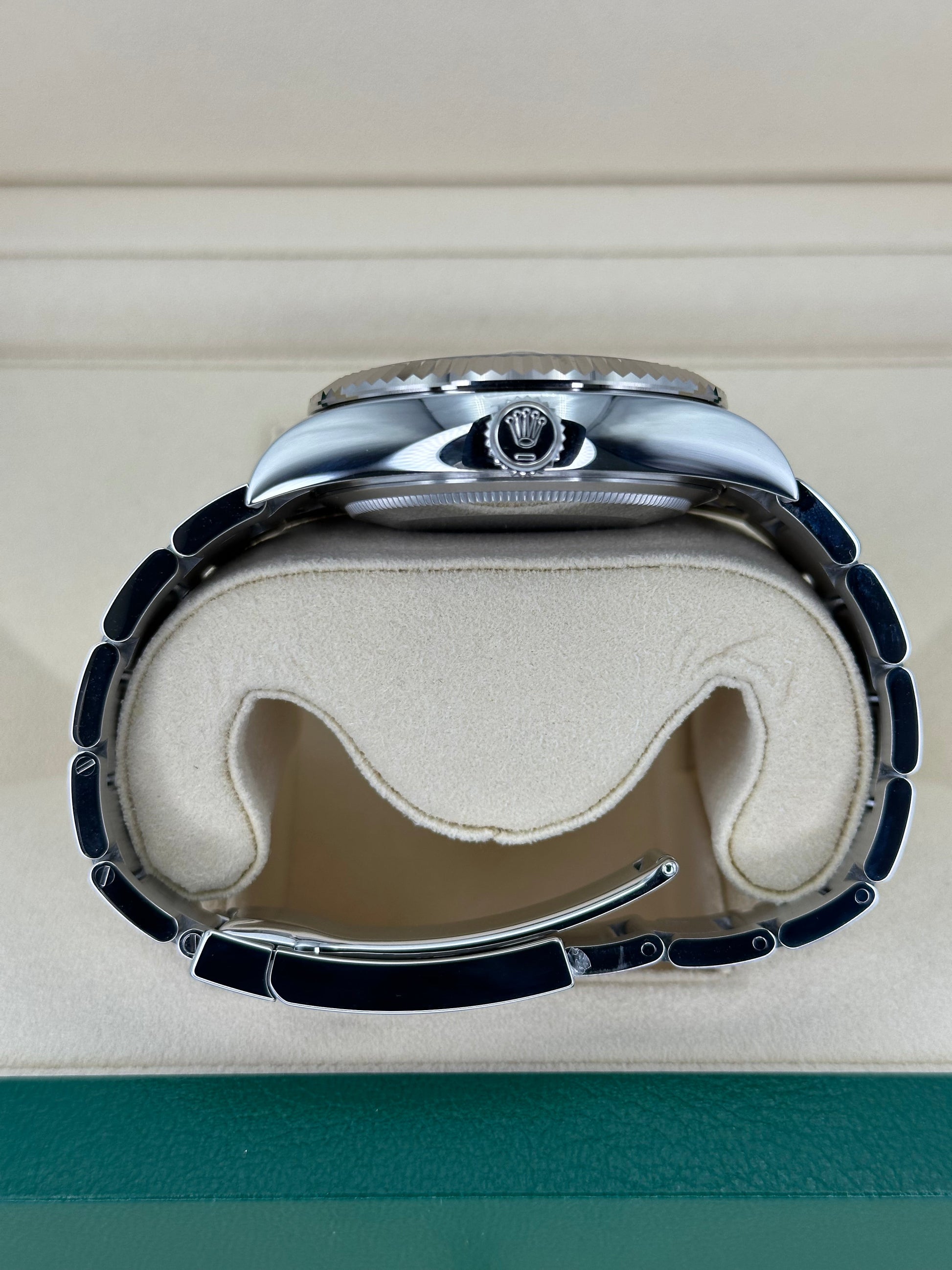 NEW 2023 Rolex Sky-Dweller 42 336934 Stainless Steel Oyster Black Dial - MyWatchLLC