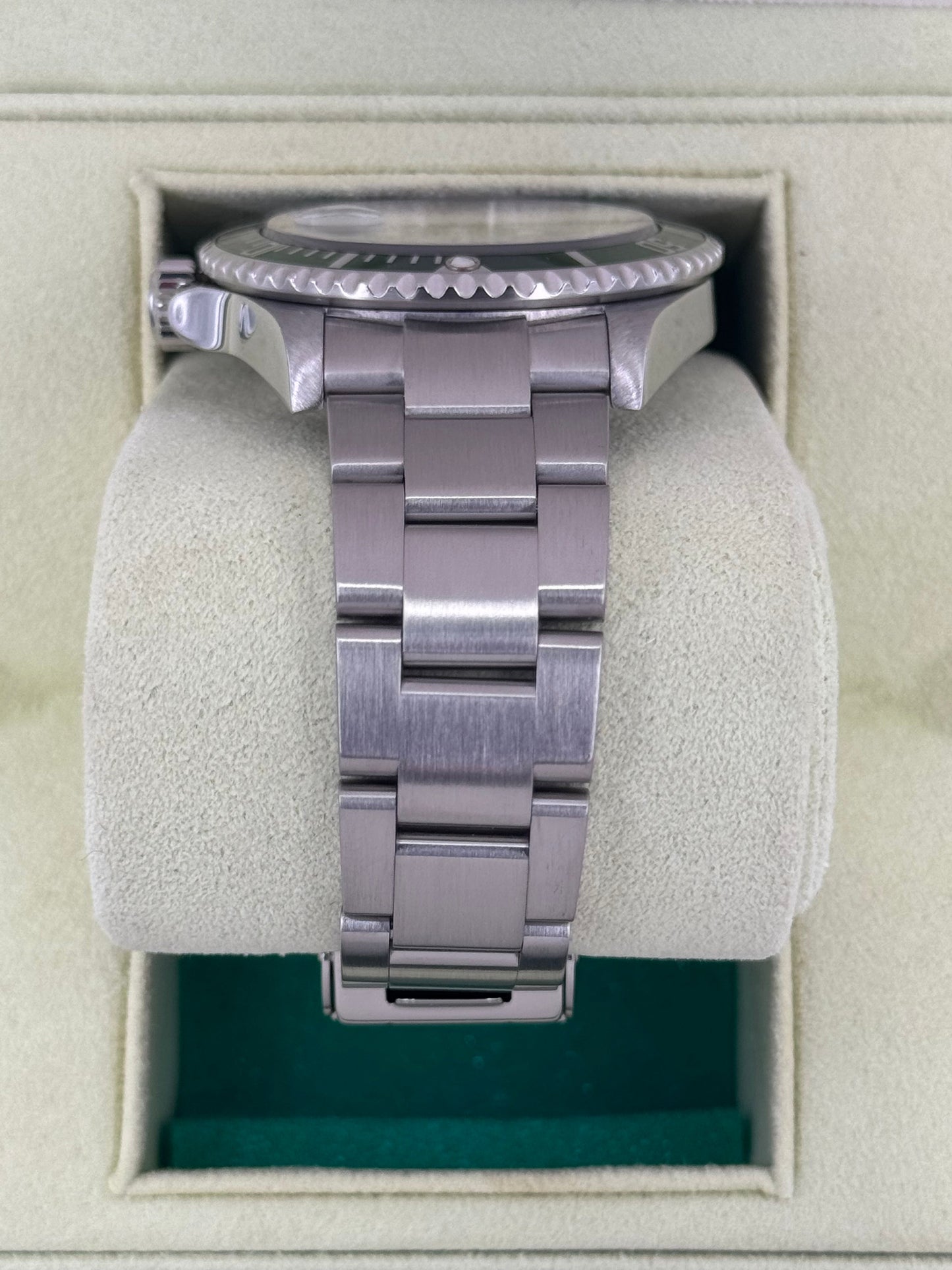 2007 Rolex Submariner "Kermit" 40mm 16610LV Stainless Steel Black Dial - MyWatchLLC