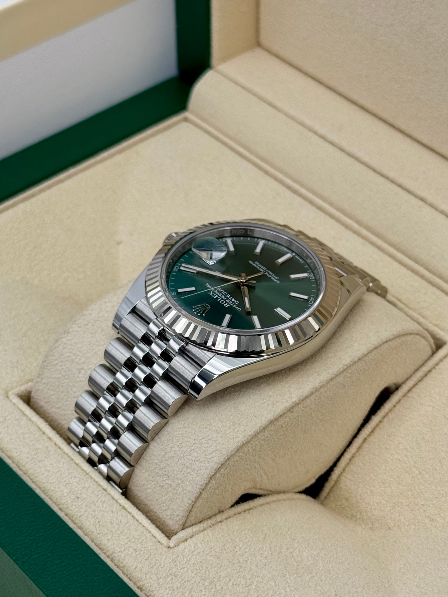 2024 Rolex Datejust 41mm 126334 Stainless Steel Jubilee Mint Green Dial - MyWatchLLC