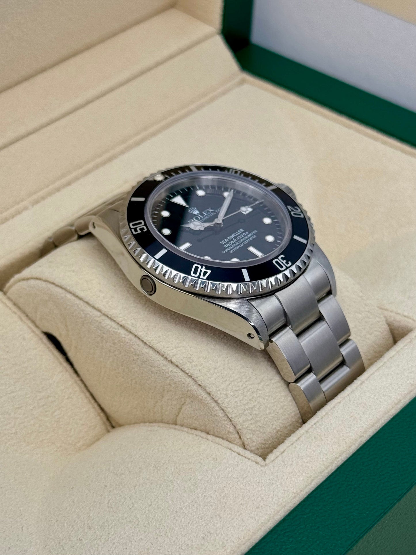 1995 Rolex Sea-Dweller 40mm 16600 Stainless Steel Black Dial - MyWatchLLC