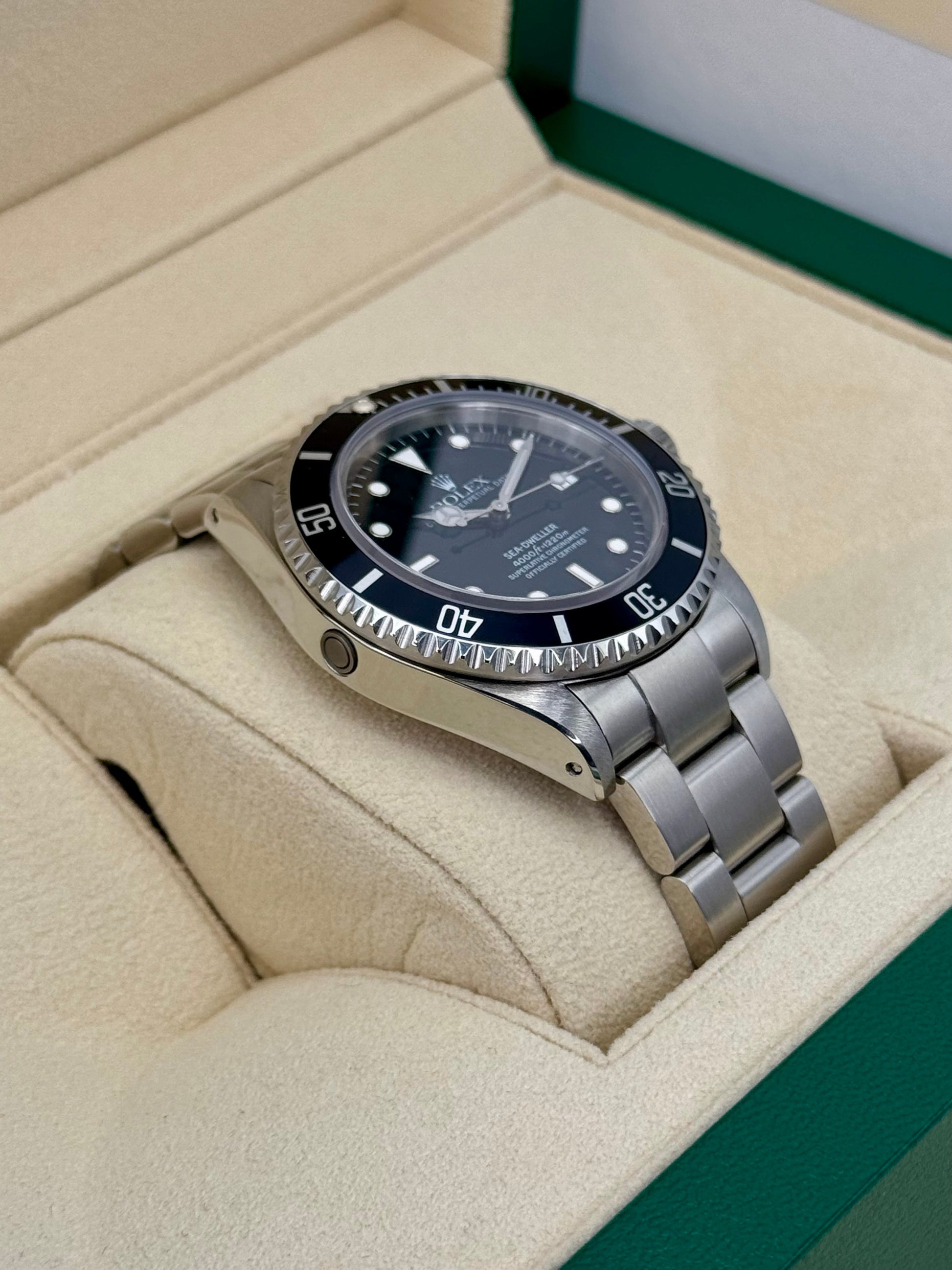 1995 Rolex Sea-Dweller 40mm 16600 Stainless Steel Black Dial - MyWatchLLC