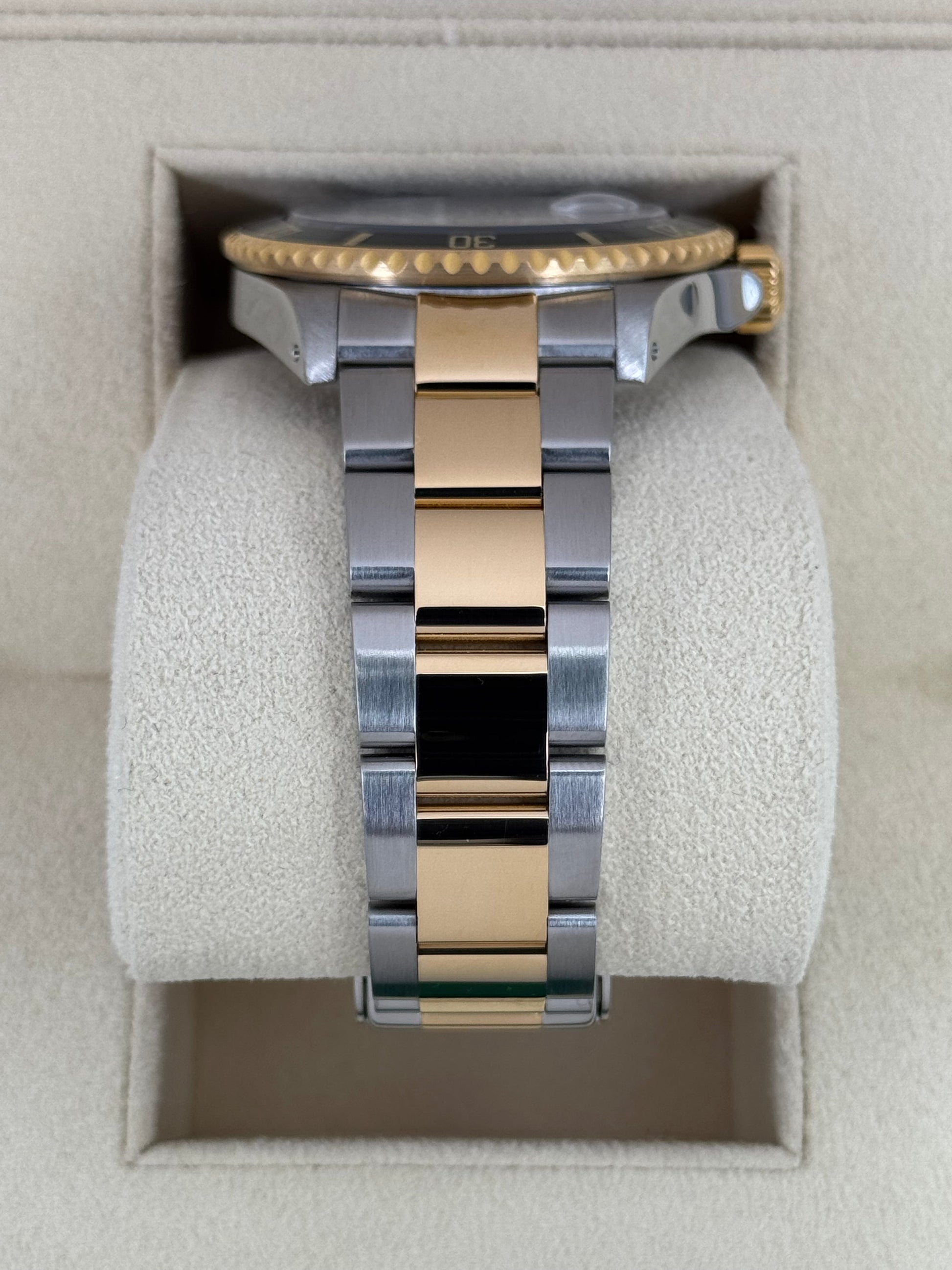 2005 Rolex Submariner 40mm 16613LN Two-Tone Black Dial - MyWatchLLC