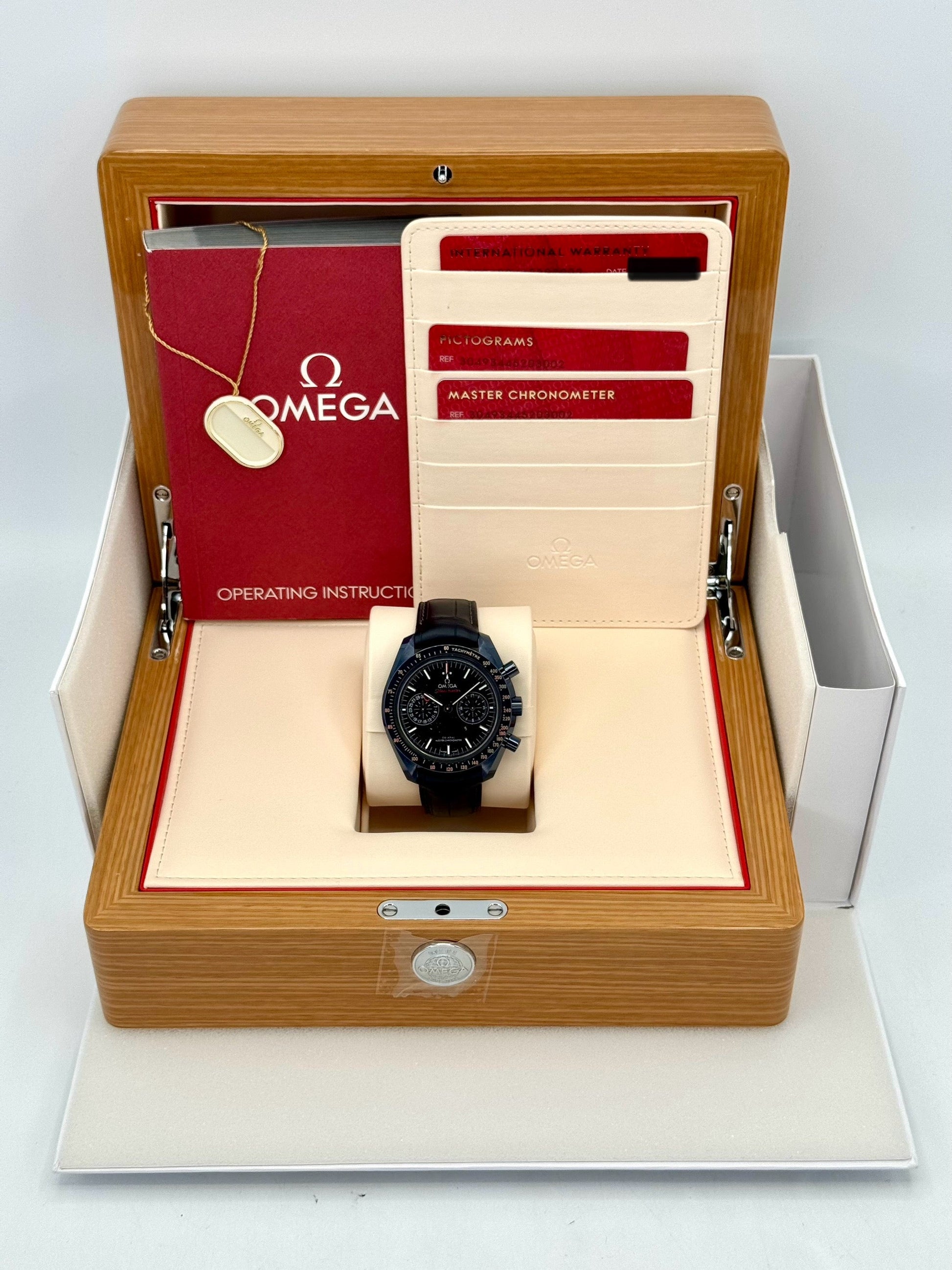 New 2024 Omega Speedmaster Moonphase 44.2mm 30493445203001 Blue Dial - MyWatchLLC