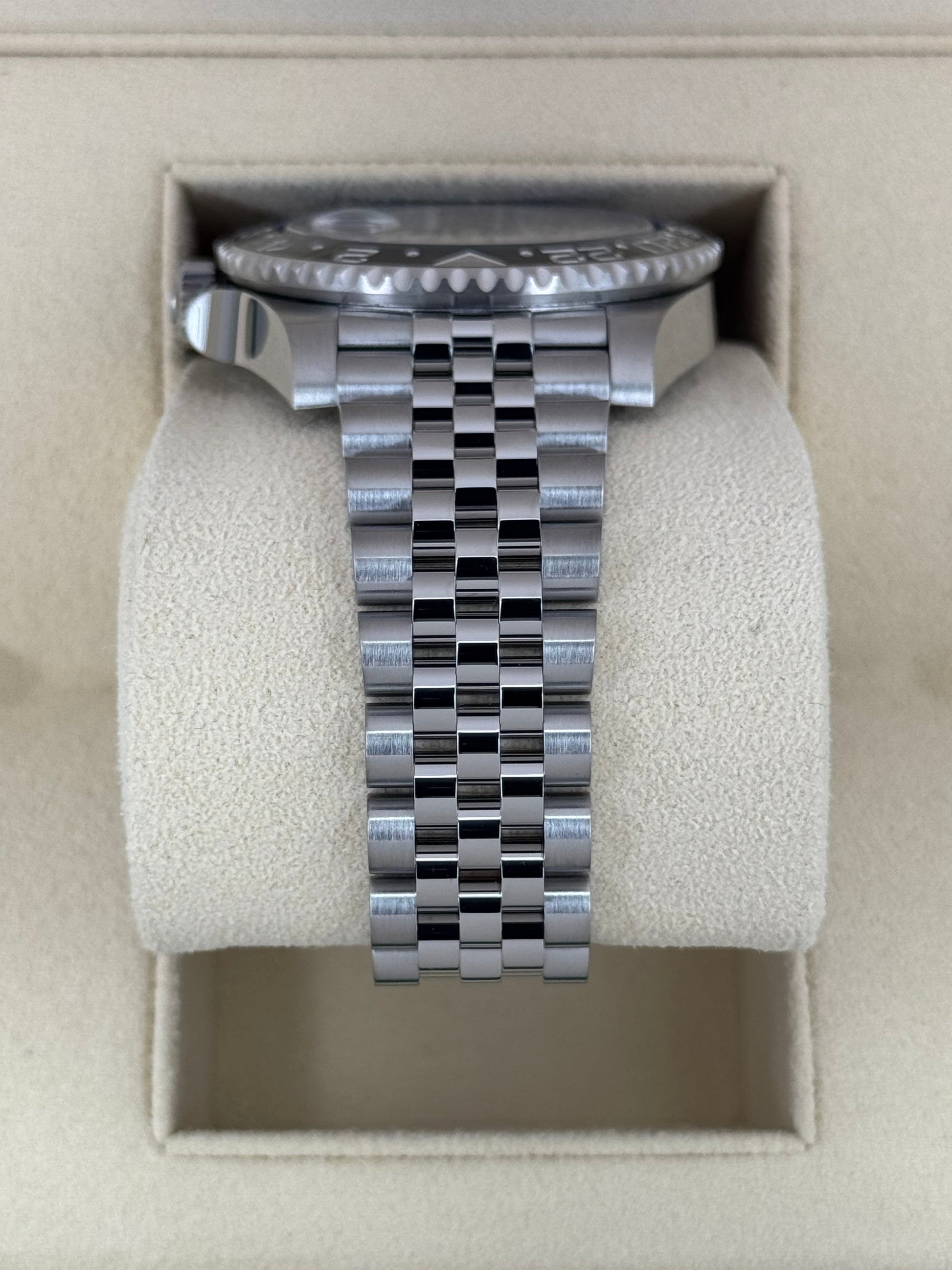 2024 Rolex GMT-Master II "Batgirl" 40mm 126710BLNR Jubilee - MyWatchLLC