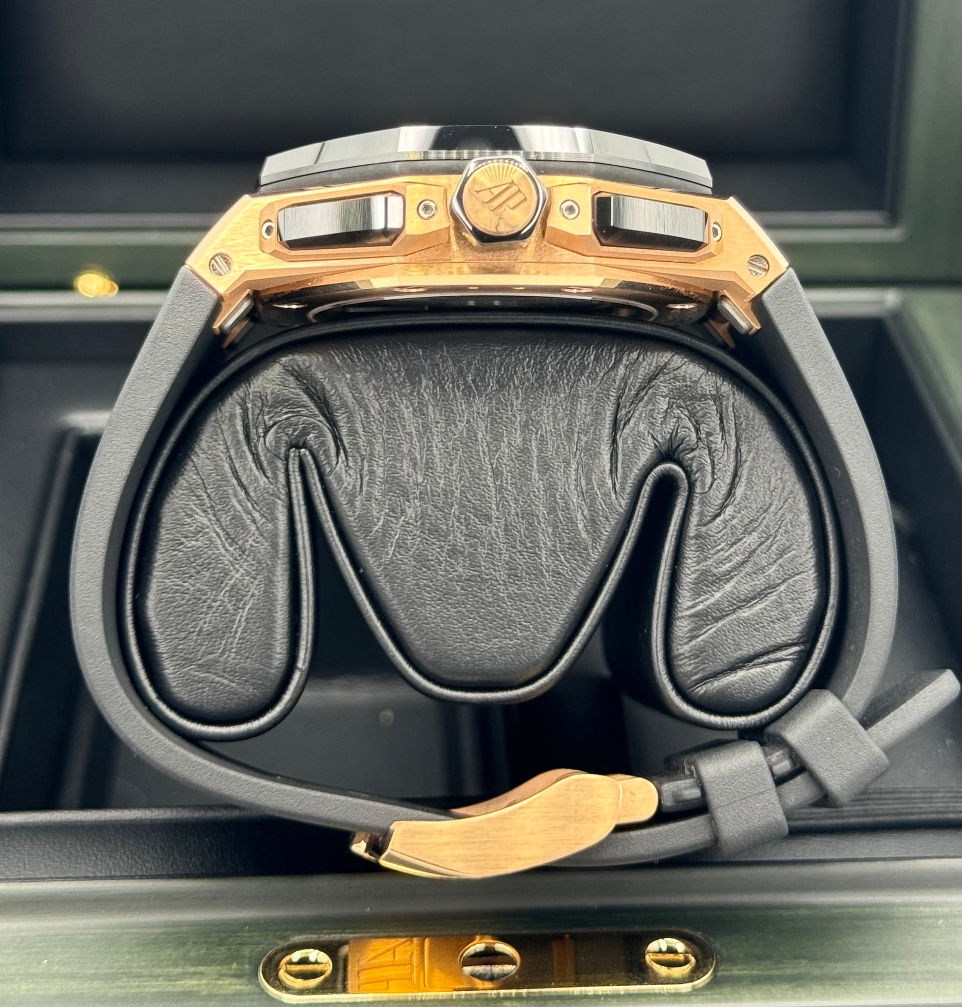 NEW 2024 Audemars Piguet Royal Oak Offshore Chrono 43mm 26420RO - MyWatchLLC