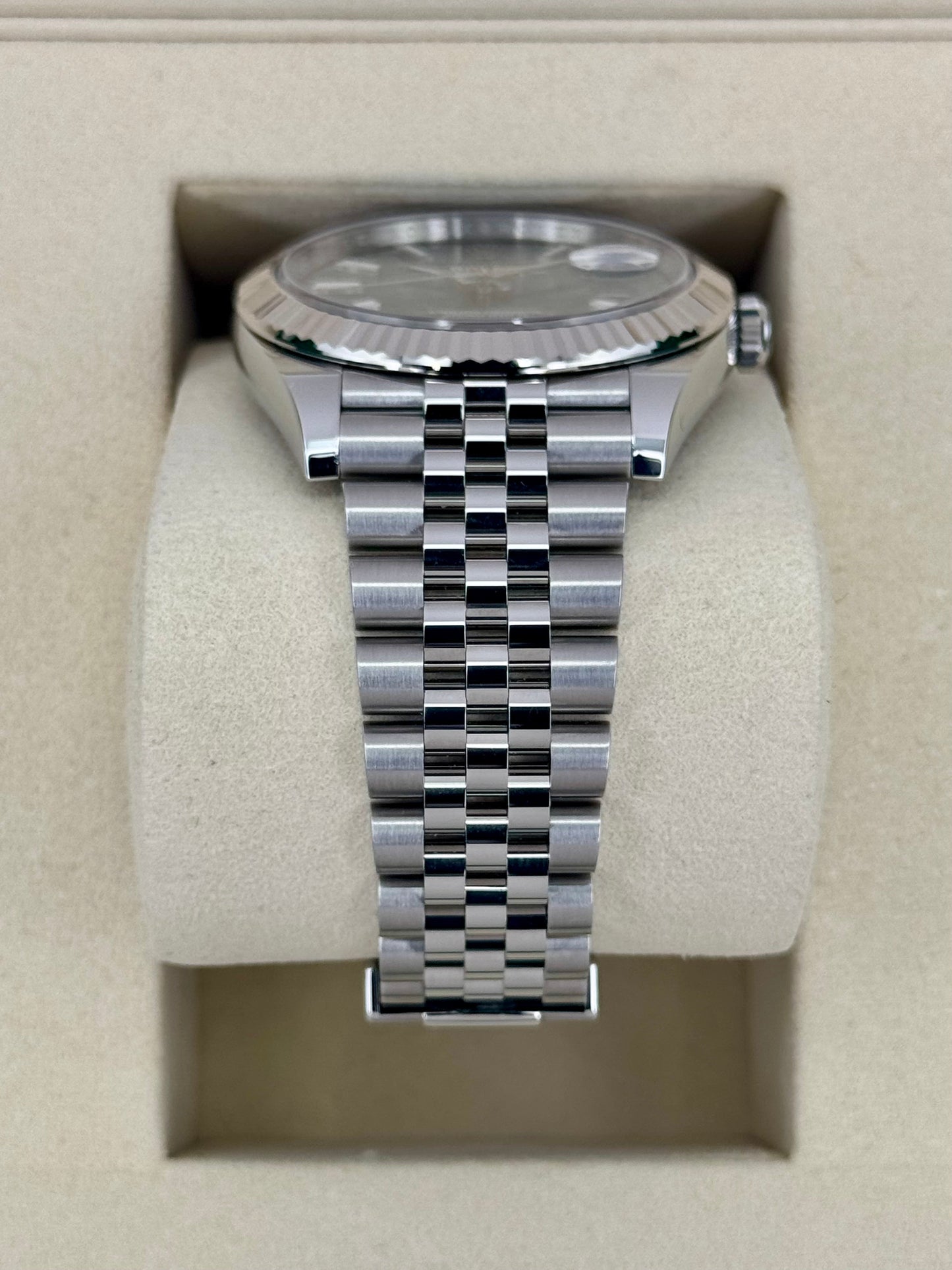 NEW 2025 Rolex Datejust 41mm 126334 Jubilee Green Dial - MyWatchLLC