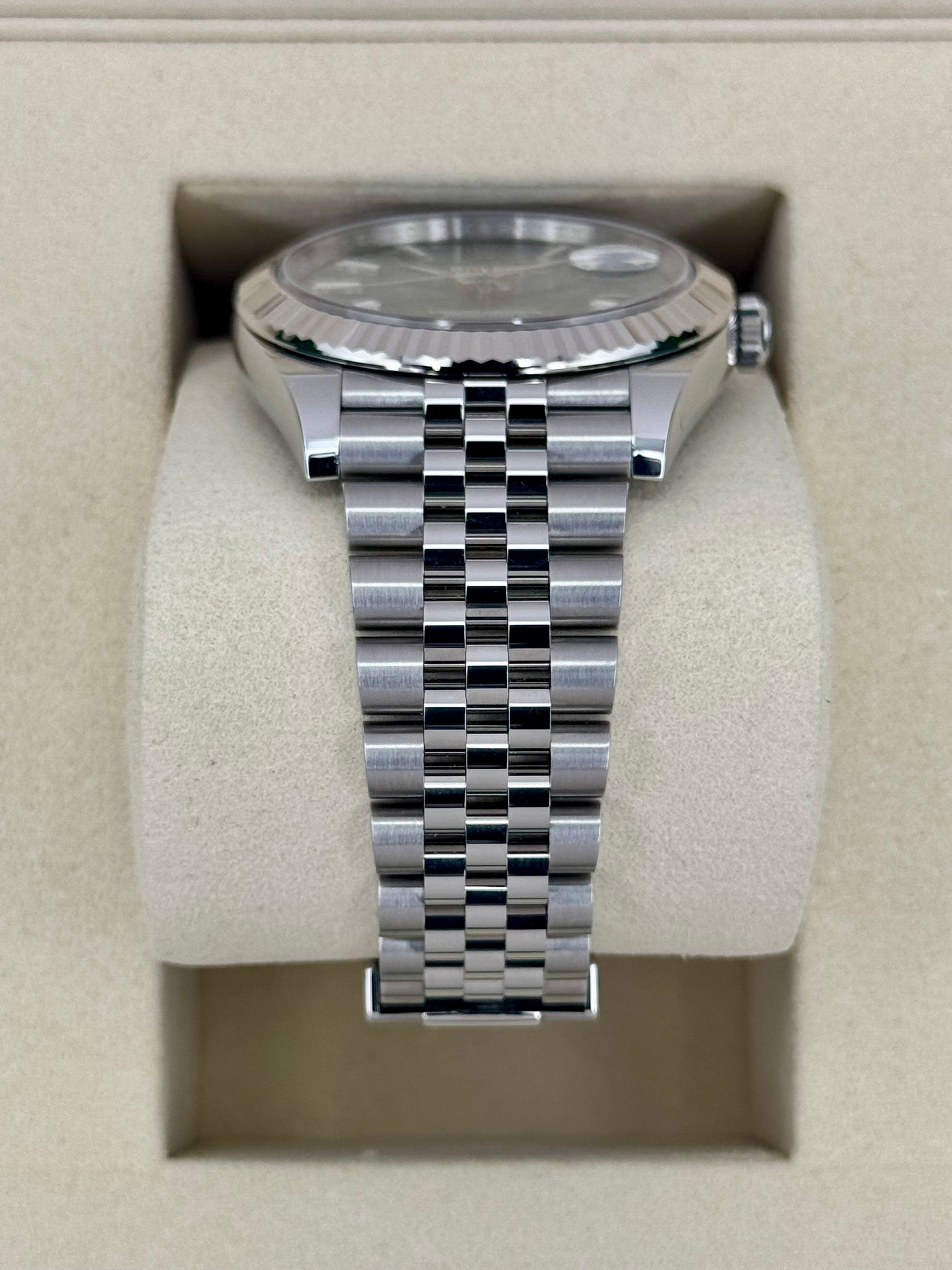 NEW 2025 Rolex Datejust 41mm 126334 Jubilee Green Dial - MyWatchLLC