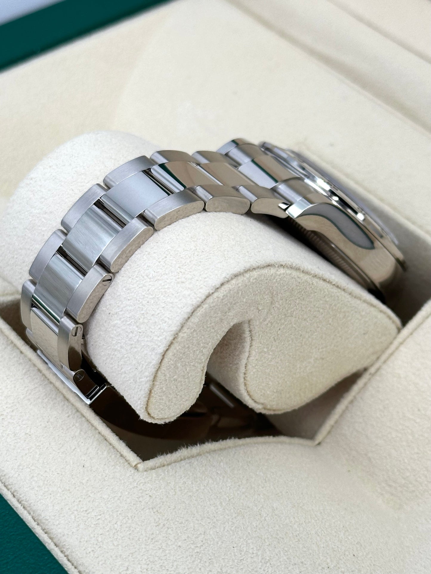 NEW 2024 Rolex Daytona 40mm 126509 White Gold Silver Ghost Dial - MyWatchLLC