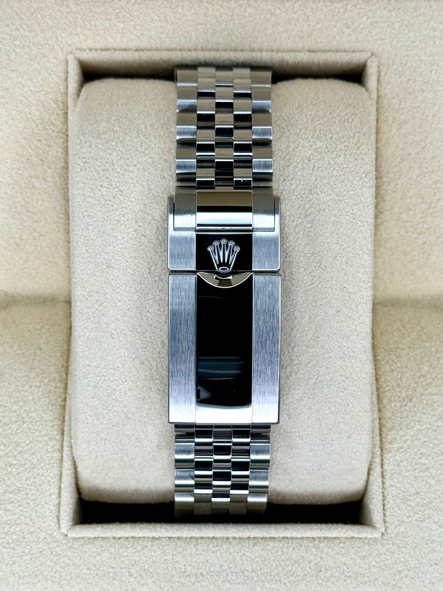 NEW 2024 Rolex GMT-Master II "Pepsi" 40mm 126710BLRO Jubilee - MyWatchLLC