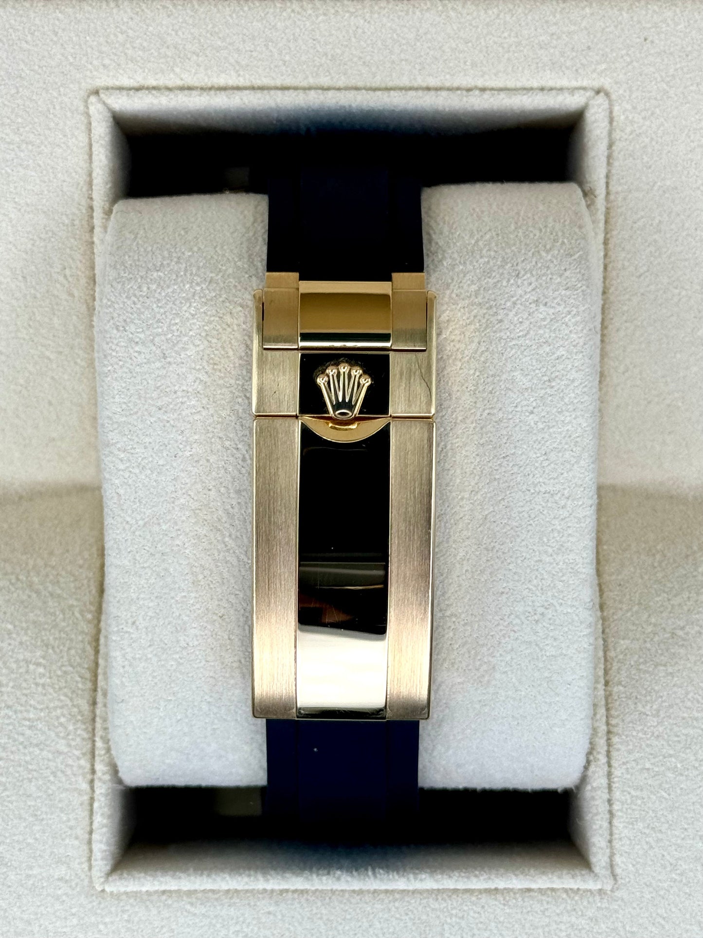 2024 Rolex Yacht-Master 42mm 226658 Gold Oysterflex Black Dial - MyWatchLLC