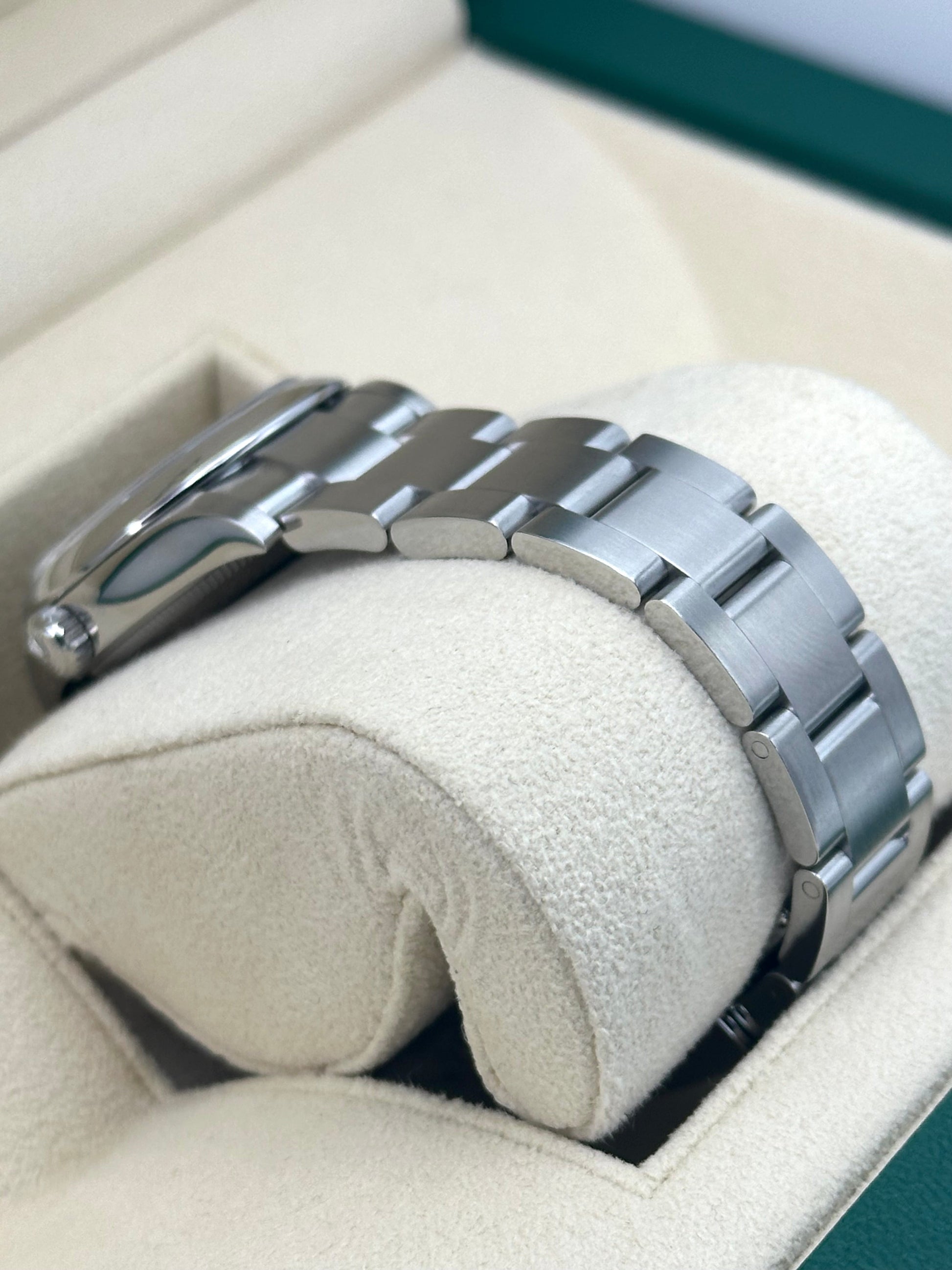 NEW 2024 Rolex Oyster Perpetual 31mm 277200 Tiffany Blue Dial - MyWatchLLC