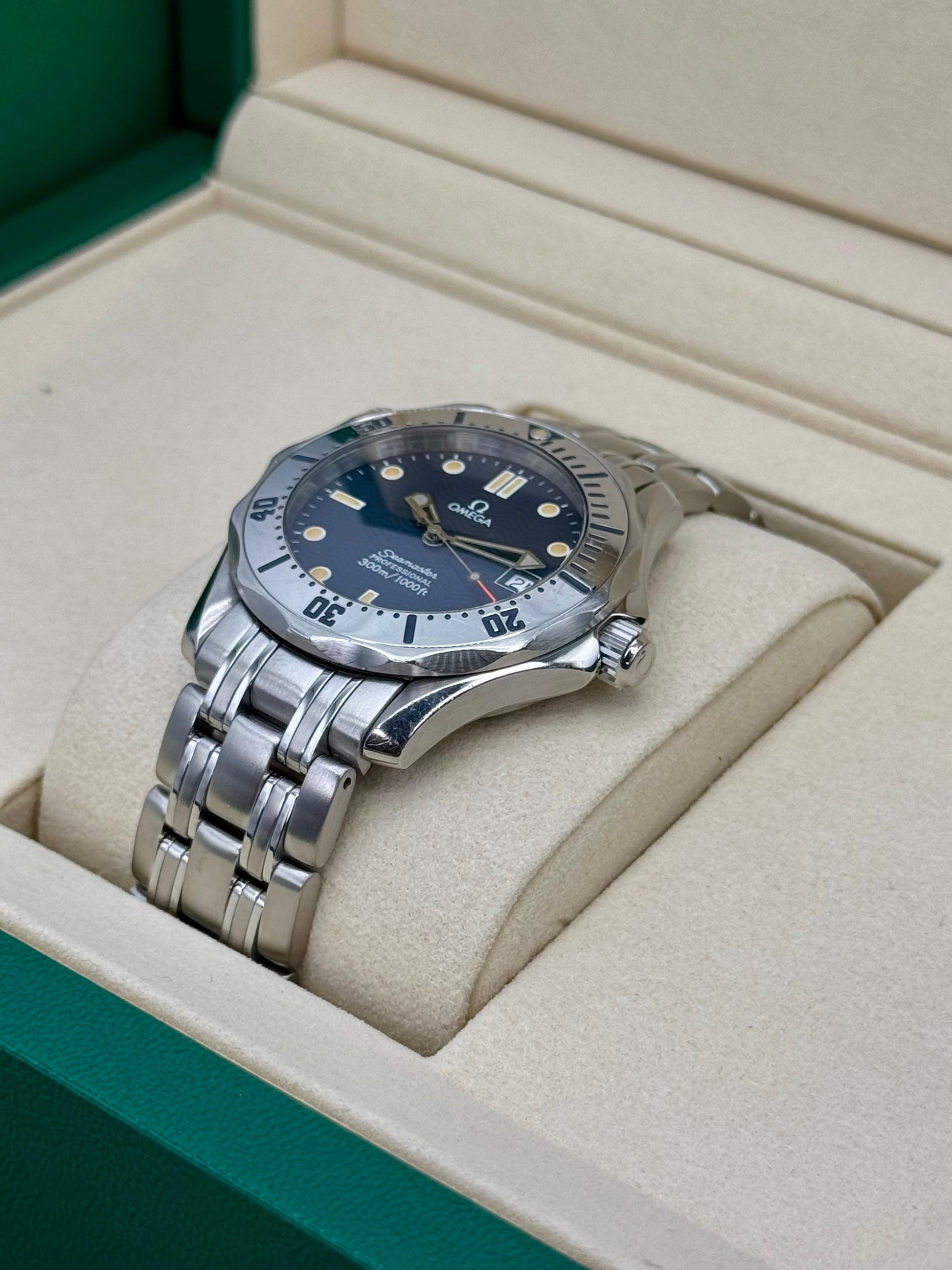 Omega Seamaster Professional 300m 36mm 2562.80 Stainless Steel Blue Dial - MyWatchLLC