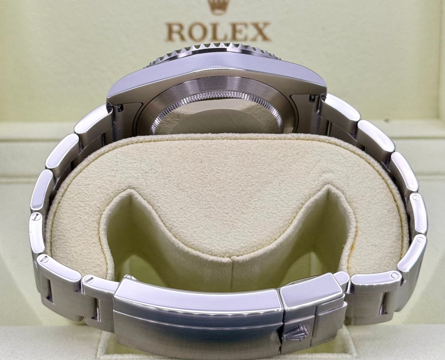 2011 Rolex Submariner "Hulk" 40mm 116610LV Green Dial - MyWatchLLC