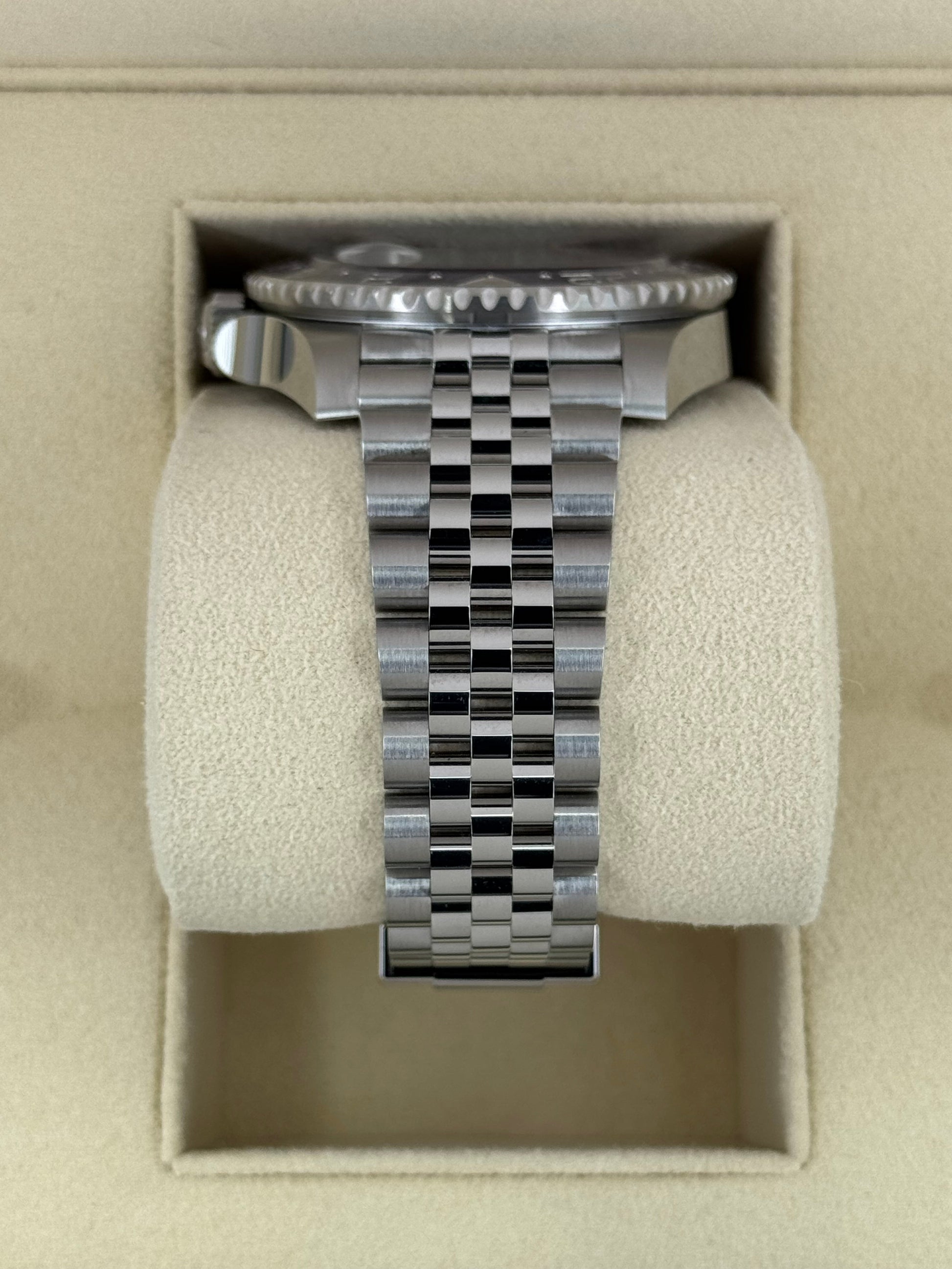 NEW 2024 Rolex GMT-Master II "Pepsi" 40mm 126710BLRO Jubilee - MyWatchLLC