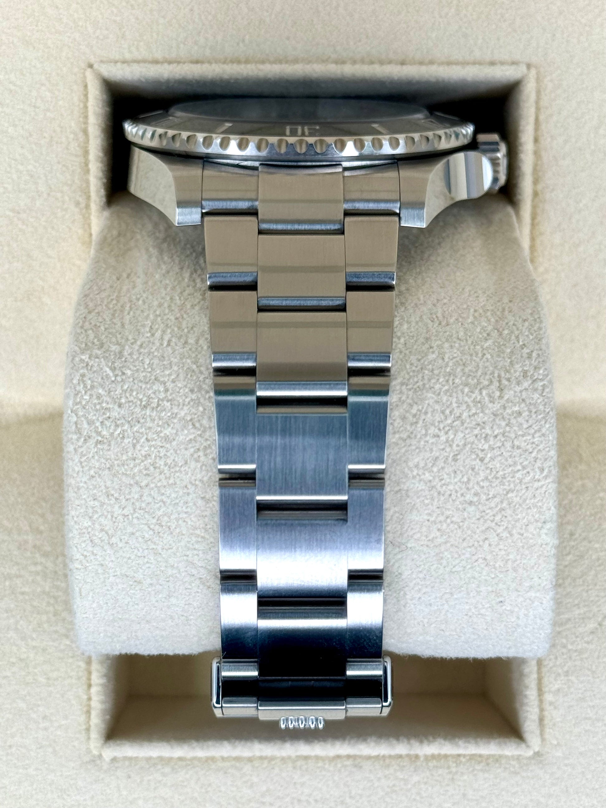 2022 Rolex Submariner 41mm 124060 Stainless Steel Black Dial - MyWatchLLC