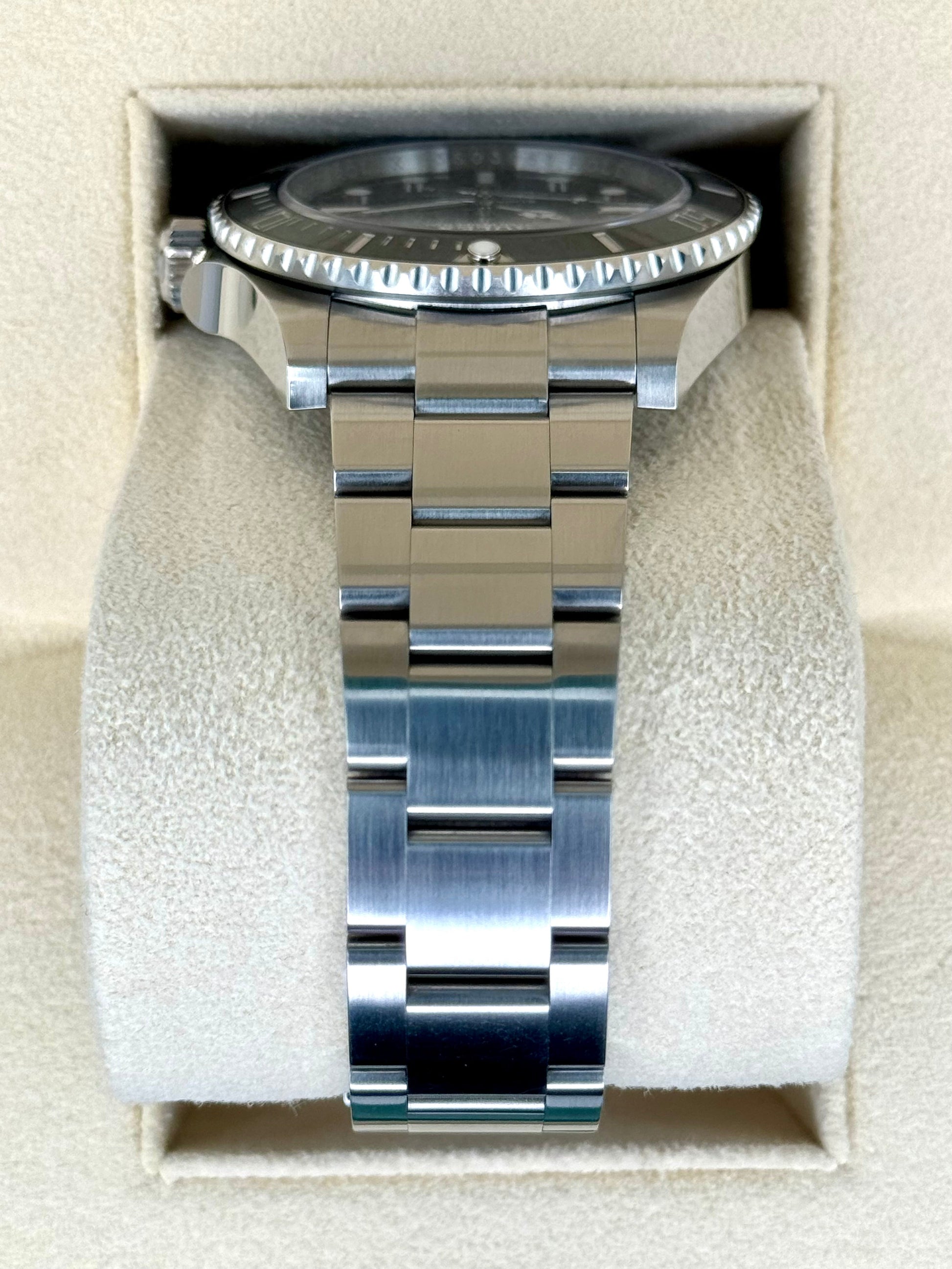 2022 Rolex Submariner 41mm 124060 Stainless Steel Black Dial - MyWatchLLC