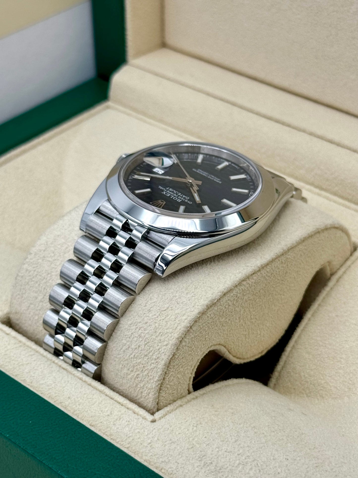 2022 Rolex Datejust 41mm 126300 Stainless Steel Jubilee Blue Motif Dial - MyWatchLLC