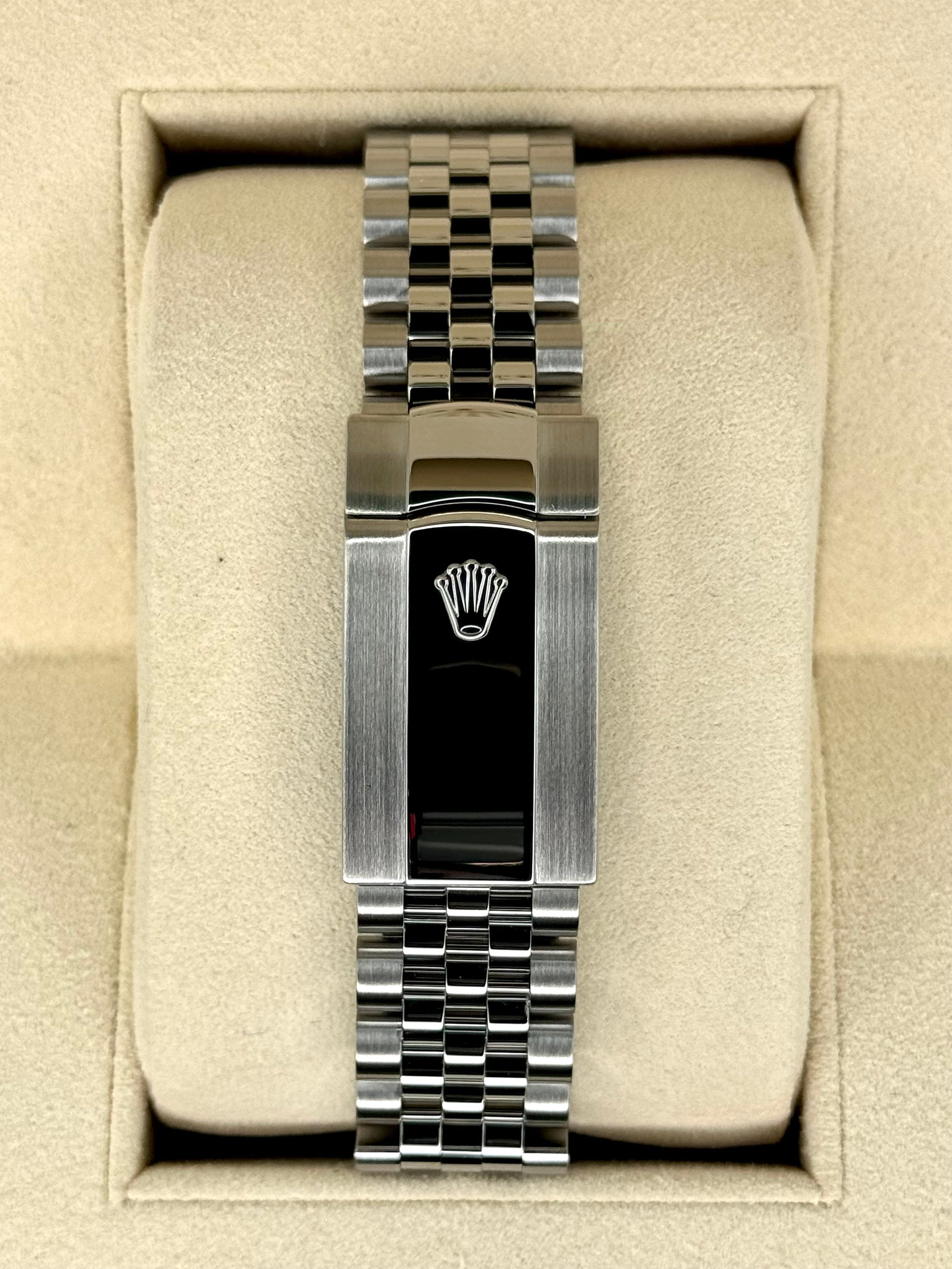 Rolex Datejust 41mm 126334 Stainless Steel Jubilee Blue Dial - MyWatchLLC