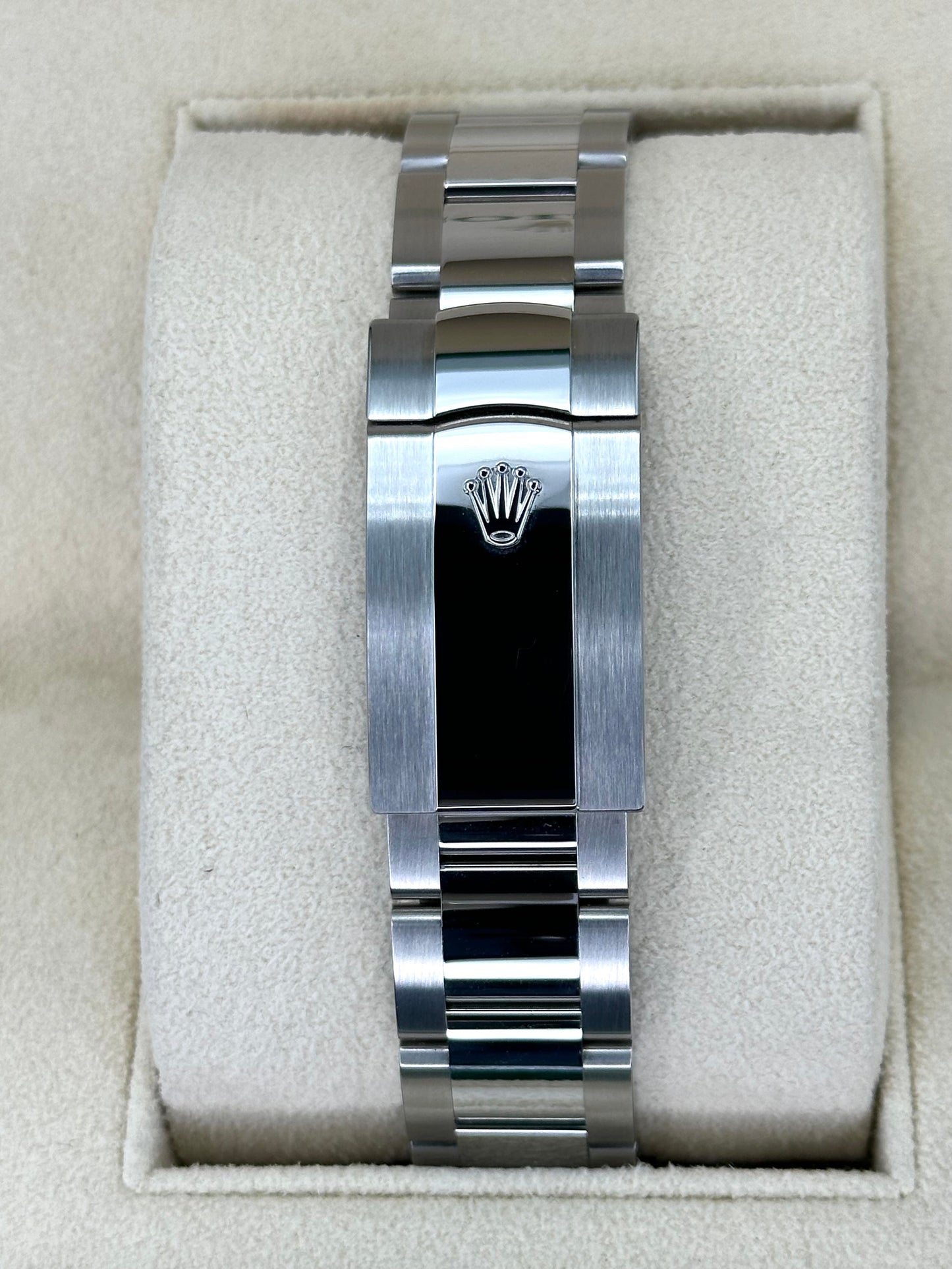 NEW 2024 Rolex Datejust 41mm 126334 Stainless Steel Oyster Silver Dial - MyWatchLLC