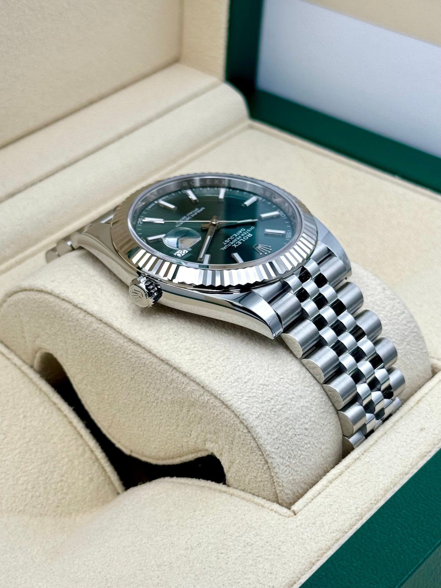 2023 Rolex Datejust 41mm 126334 Stainless Steel Jubilee Green Dial - MyWatchLLC