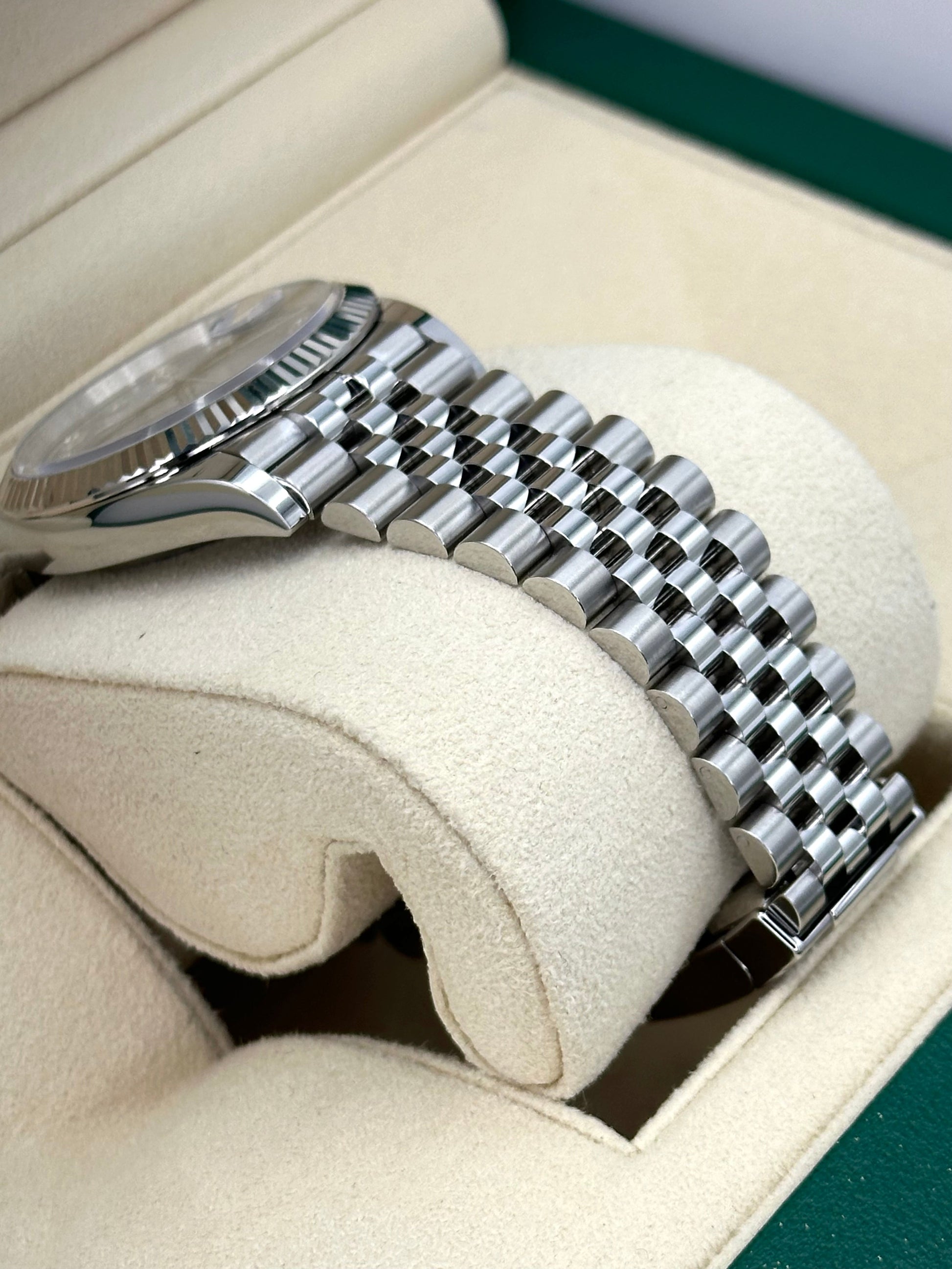 NEW 2024 Rolex Datejust 36mm 126234 Jubilee Black Diamond Dial - MyWatchLLC