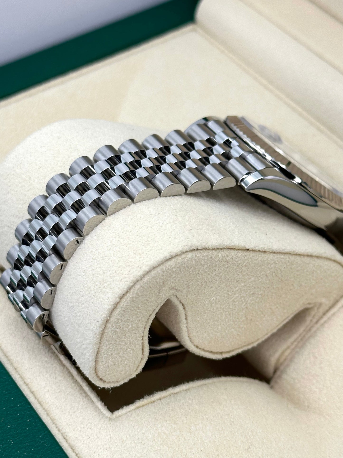 NEW 2024 Rolex Datejust 36mm 126234 Jubilee Black Diamond Dial - MyWatchLLC