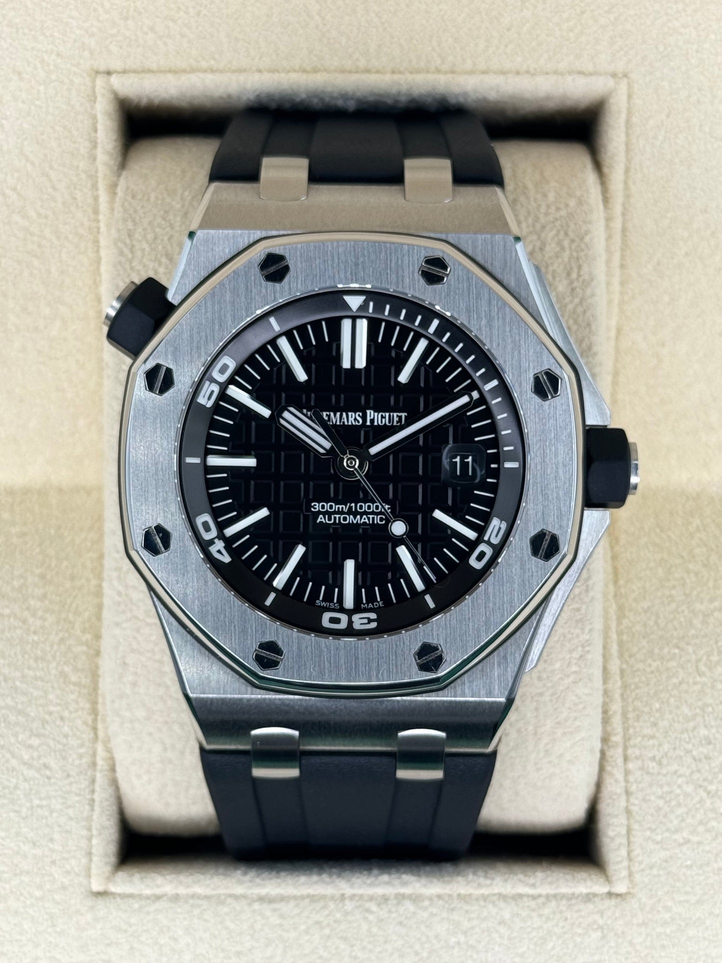 Audemars Piguet Royal Oak Offshore Scuba 15710ST Black Waffle Dial - MyWatchLLC