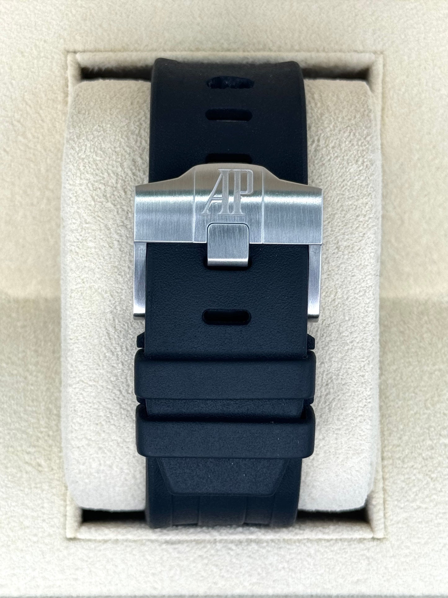 Audemars Piguet Royal Oak Offshore Scuba 15710ST Black Waffle Dial - MyWatchLLC