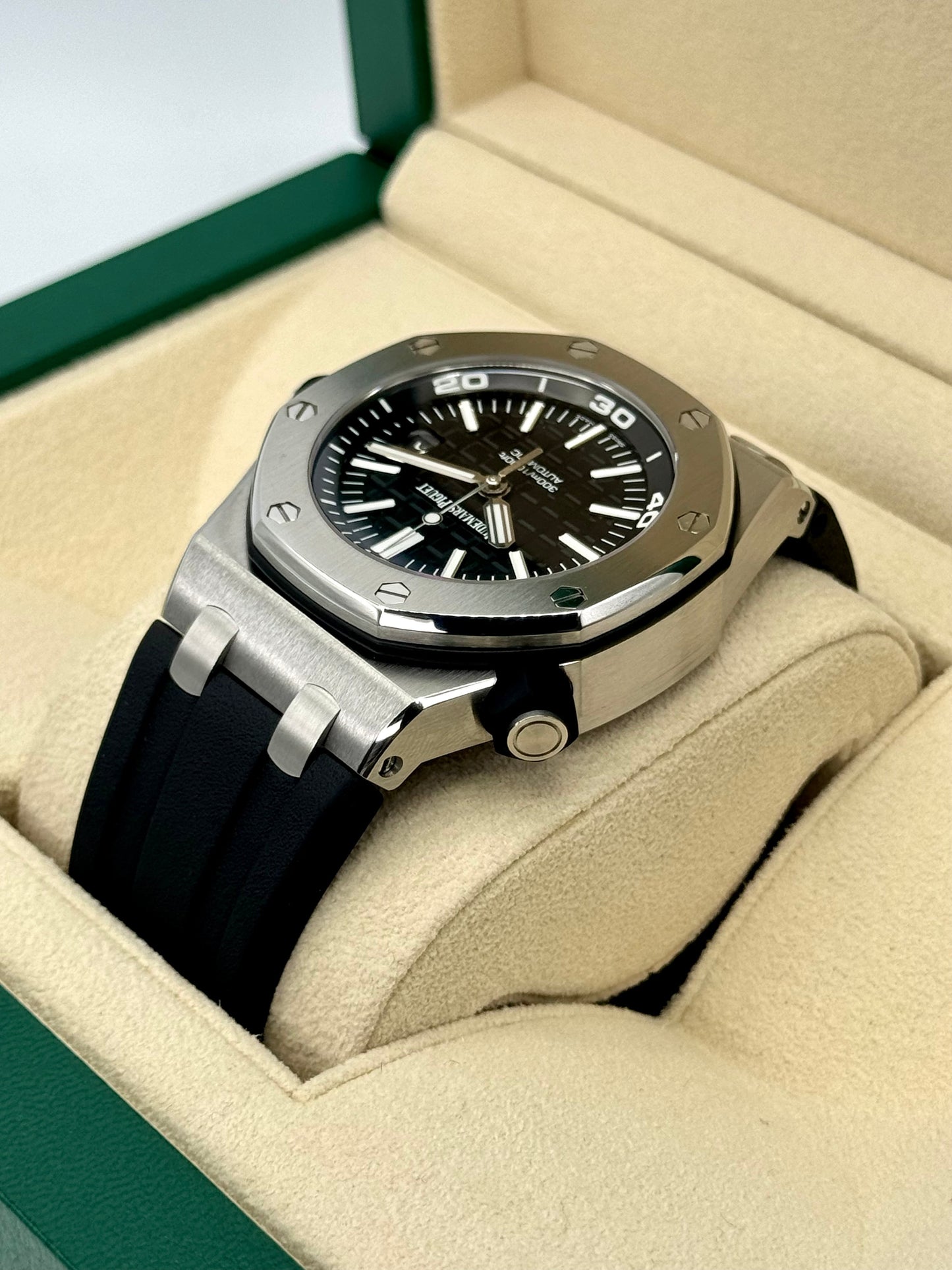 Audemars Piguet Royal Oak Offshore Scuba 15710ST Black Waffle Dial - MyWatchLLC