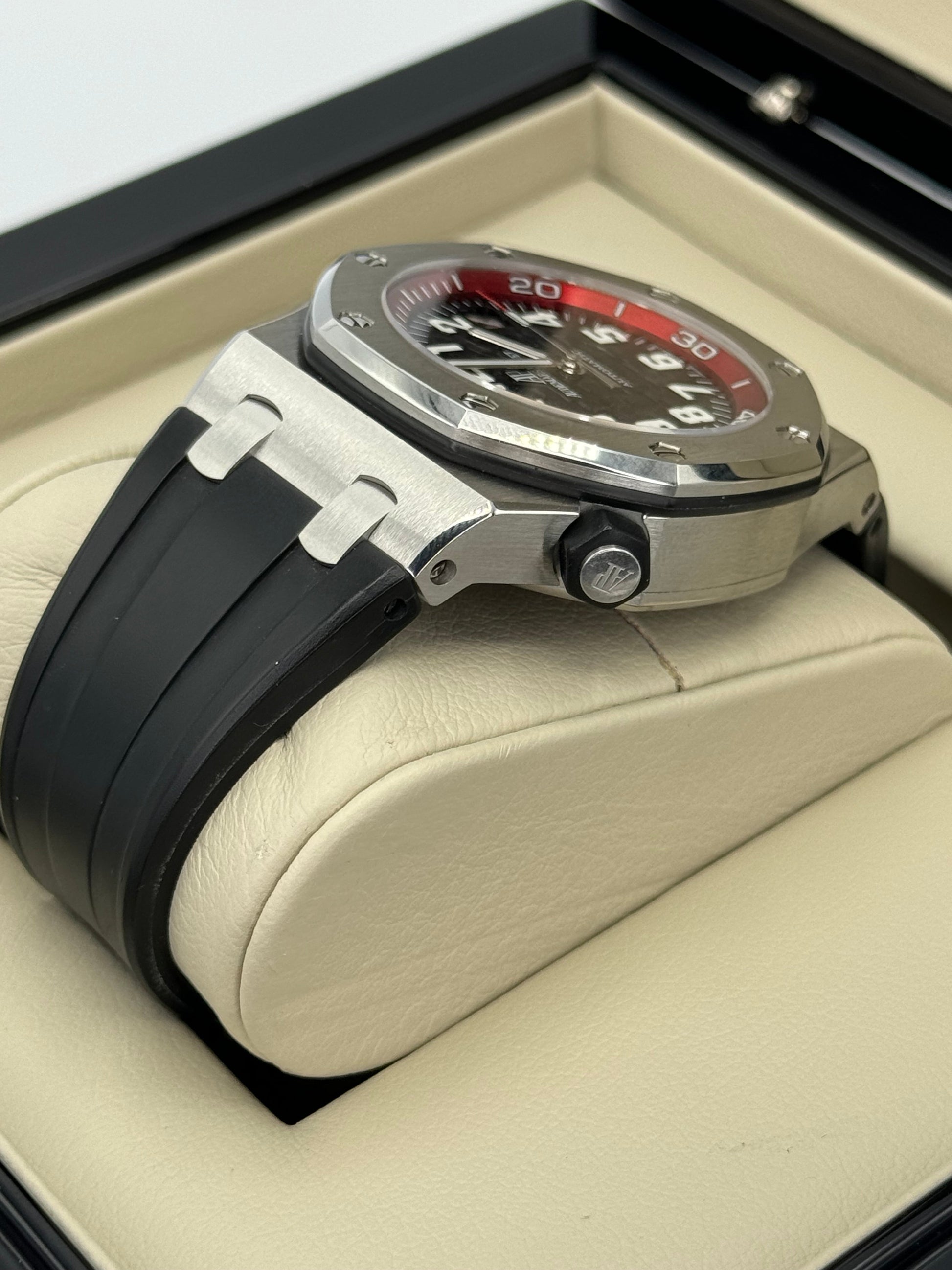 2010 AP Royal Oak Offshore 42mm 15701ST Diver Scuba Boutique Edition: - MyWatchLLC