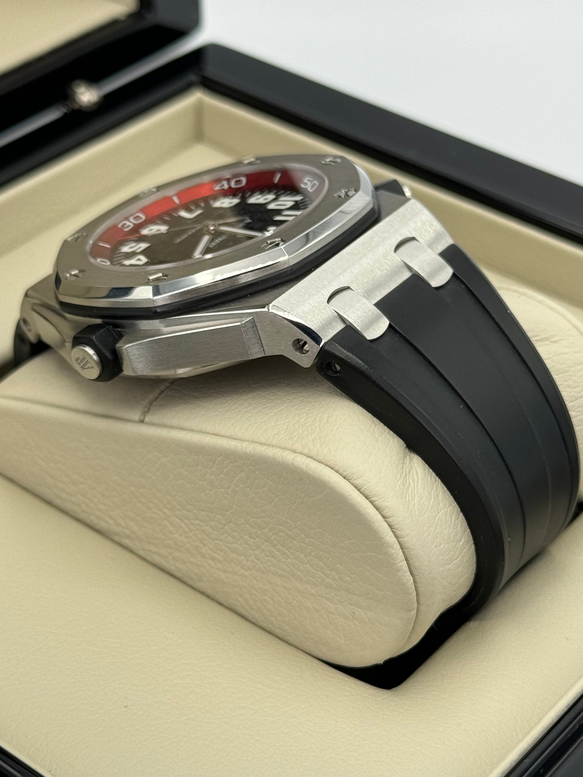 2010 AP Royal Oak Offshore 42mm 15701ST Diver Scuba Boutique Edition: - MyWatchLLC