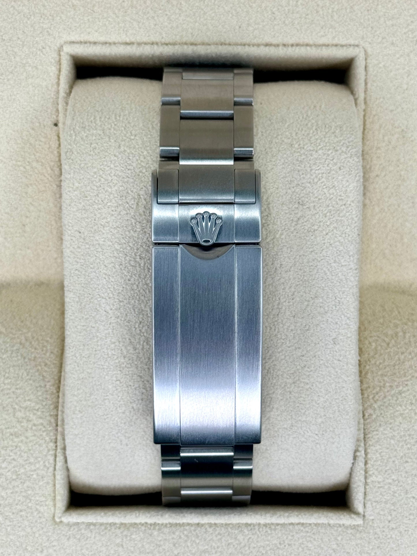 2019 Rolex Submariner "Hulk" 40mm 116610LV Green Dial - MyWatchLLC