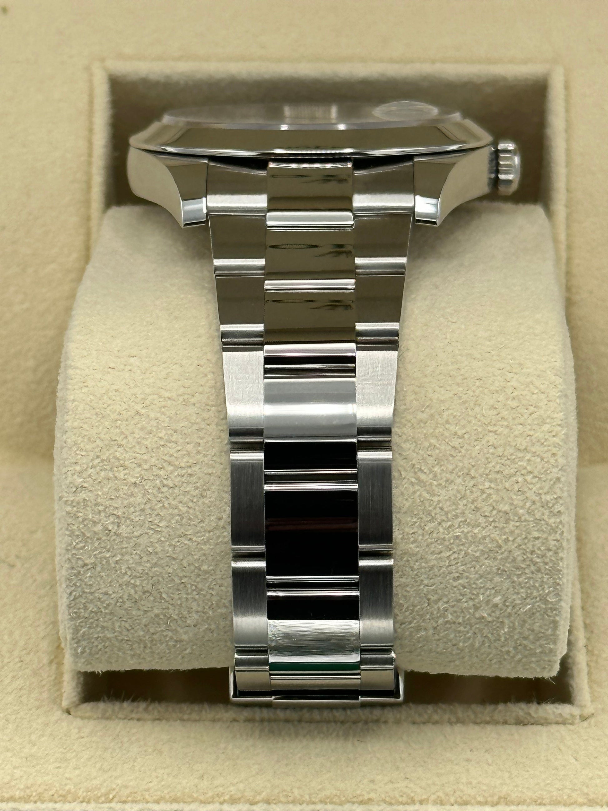 2022 Rolex Datejust 41mm Stainless Steel Green Dial Oyster - MyWatchLLC